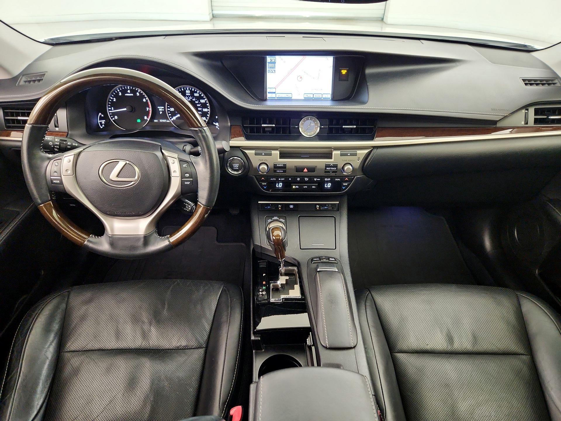 Thumbnail: 2014 Lexus ES - 9