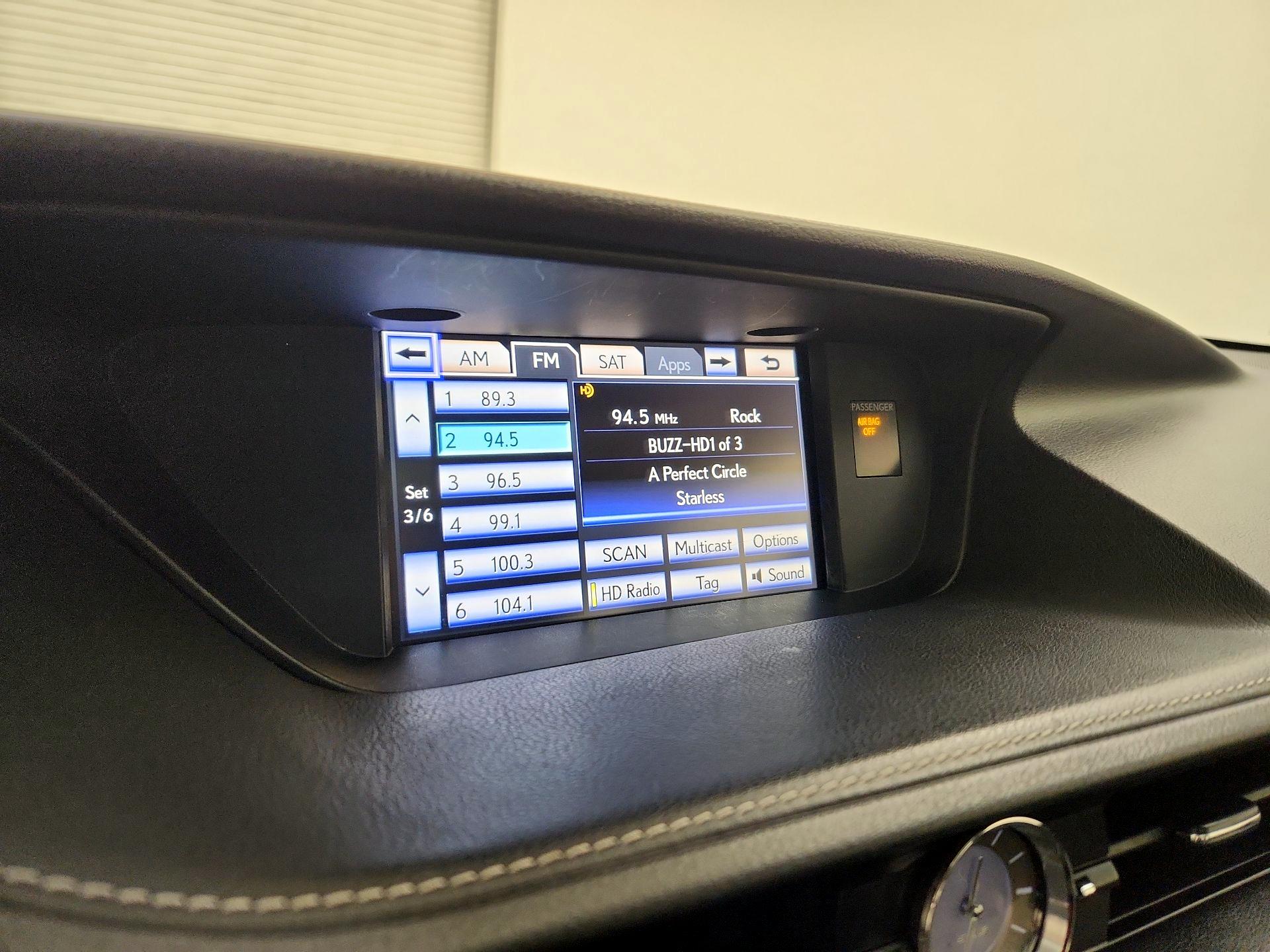 Thumbnail: 2014 Lexus ES - 16
