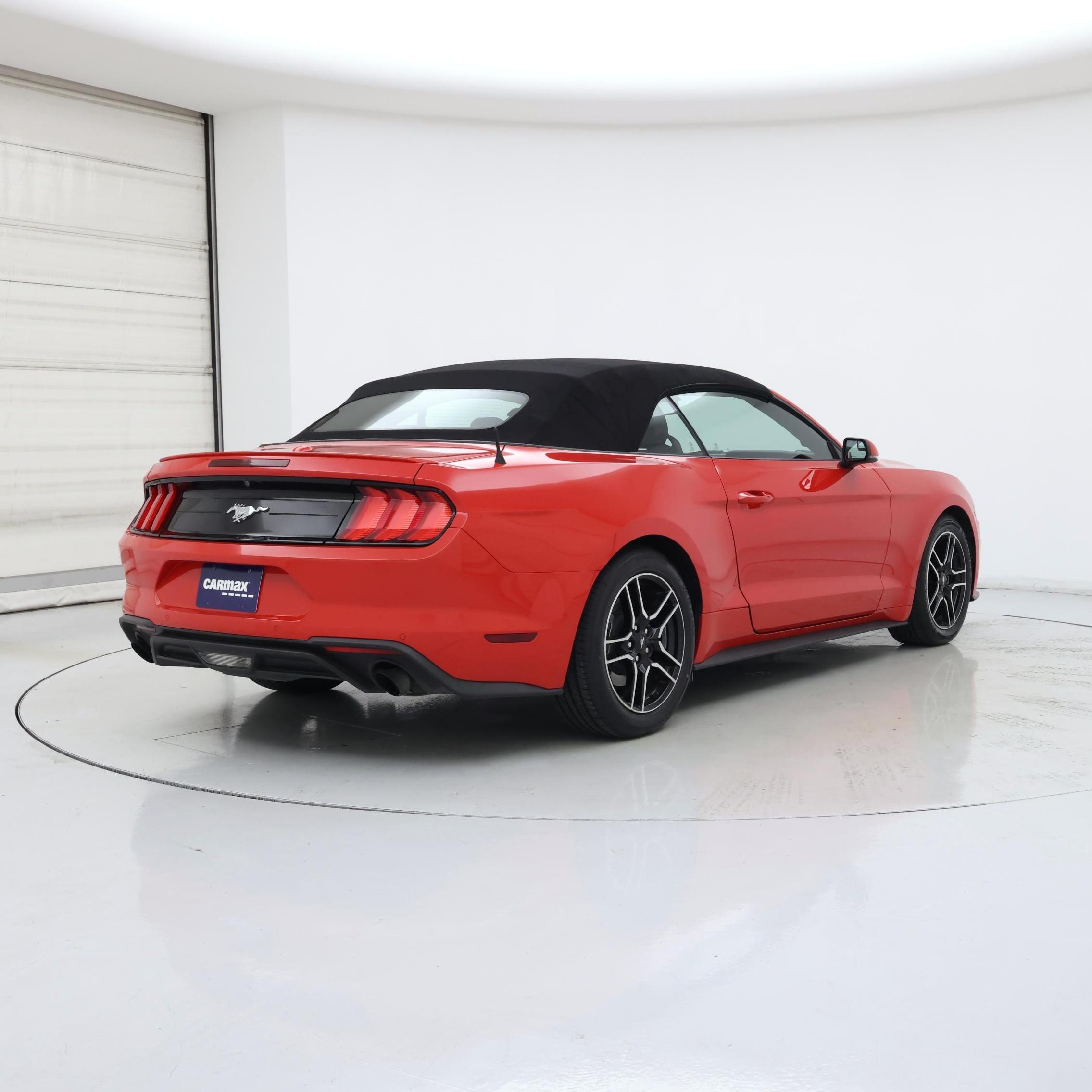 Thumbnail: 2018 Ford Mustang - 8