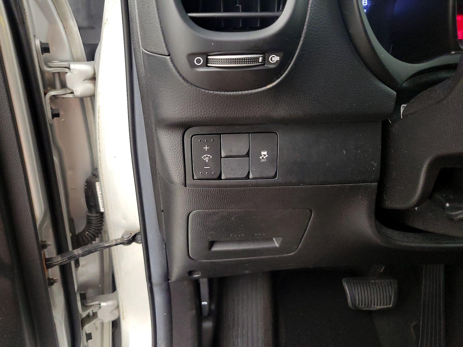 2017 Kia Soul + - Photo 14