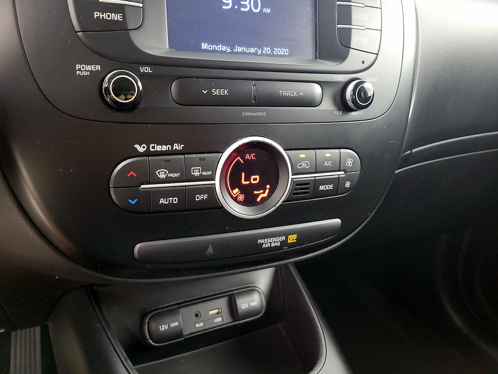 2017 Kia Soul + - Photo 17
