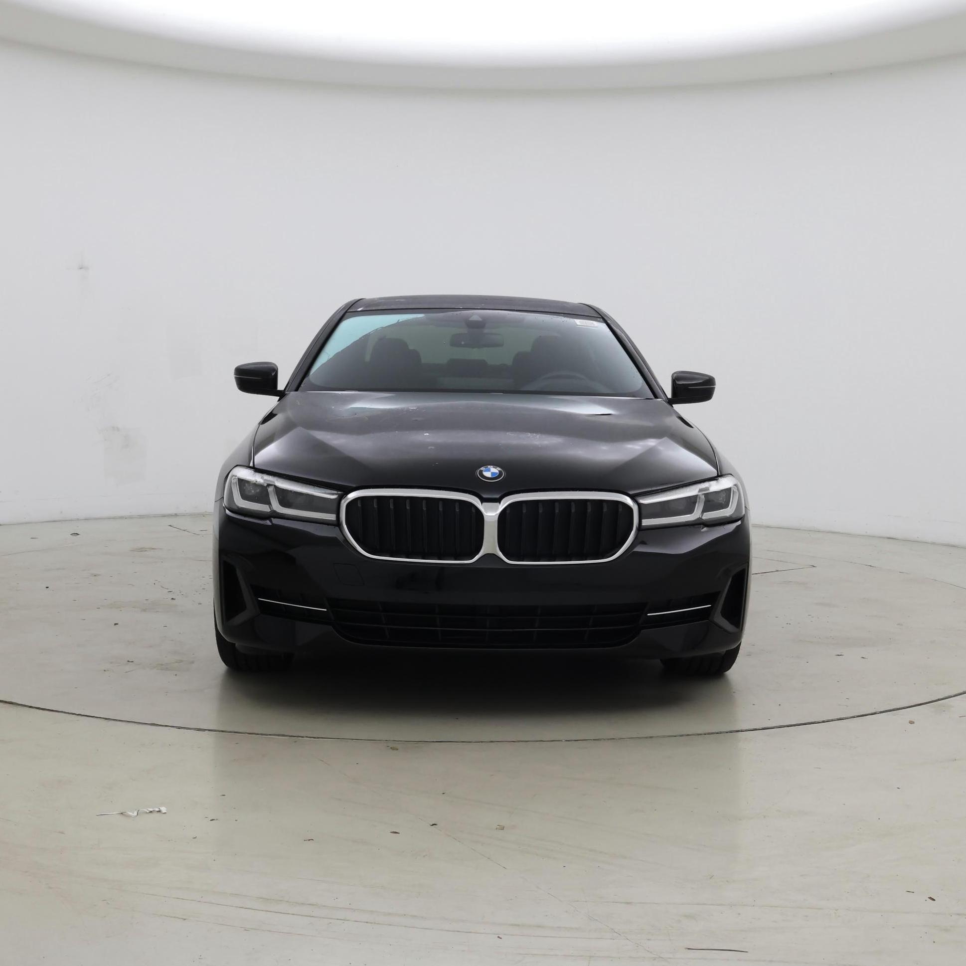 Thumbnail: 2021 BMW 5 Series - 5