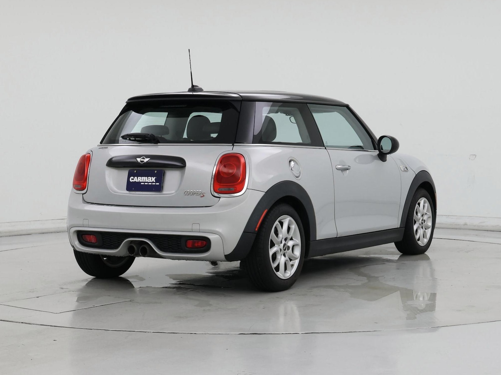 2015 MINI Cooper S - Photo 9