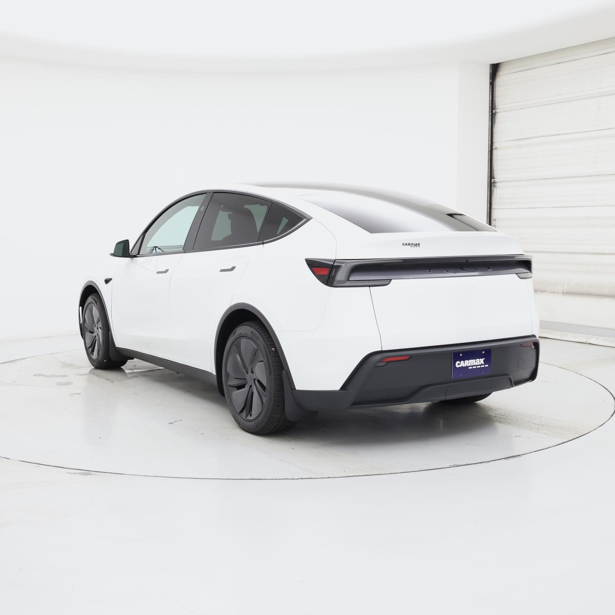 Thumbnail: 2026 Tesla Model Y - 2