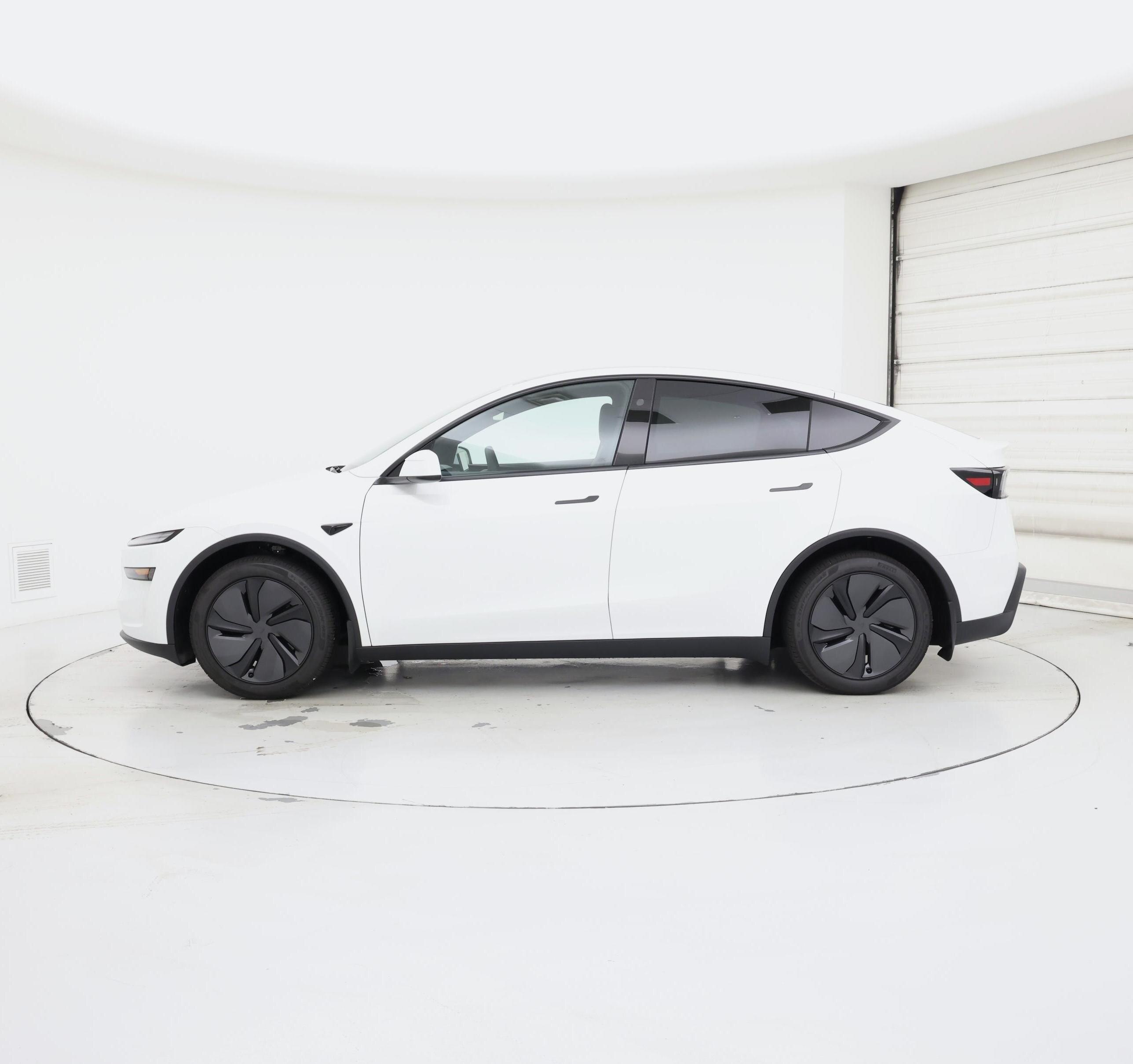 Thumbnail: 2026 Tesla Model Y - 3