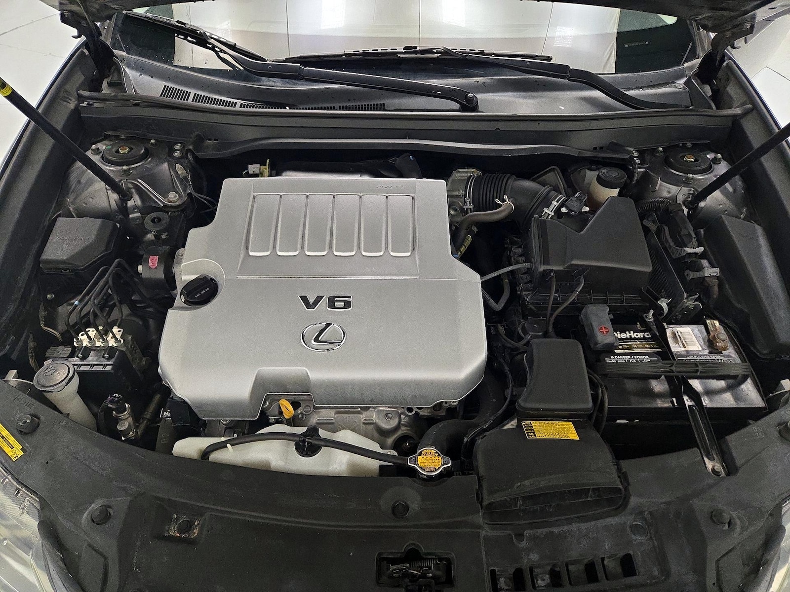 2015 Lexus ES 350 - Photo 23