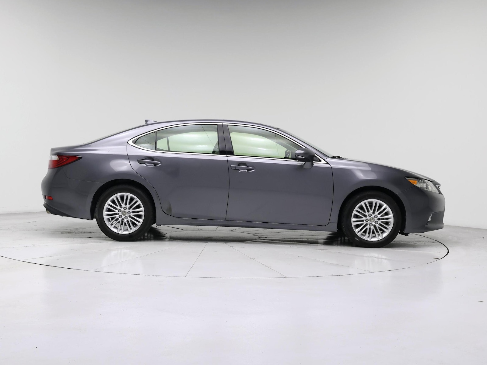 2015 Lexus ES 350 - Photo 8