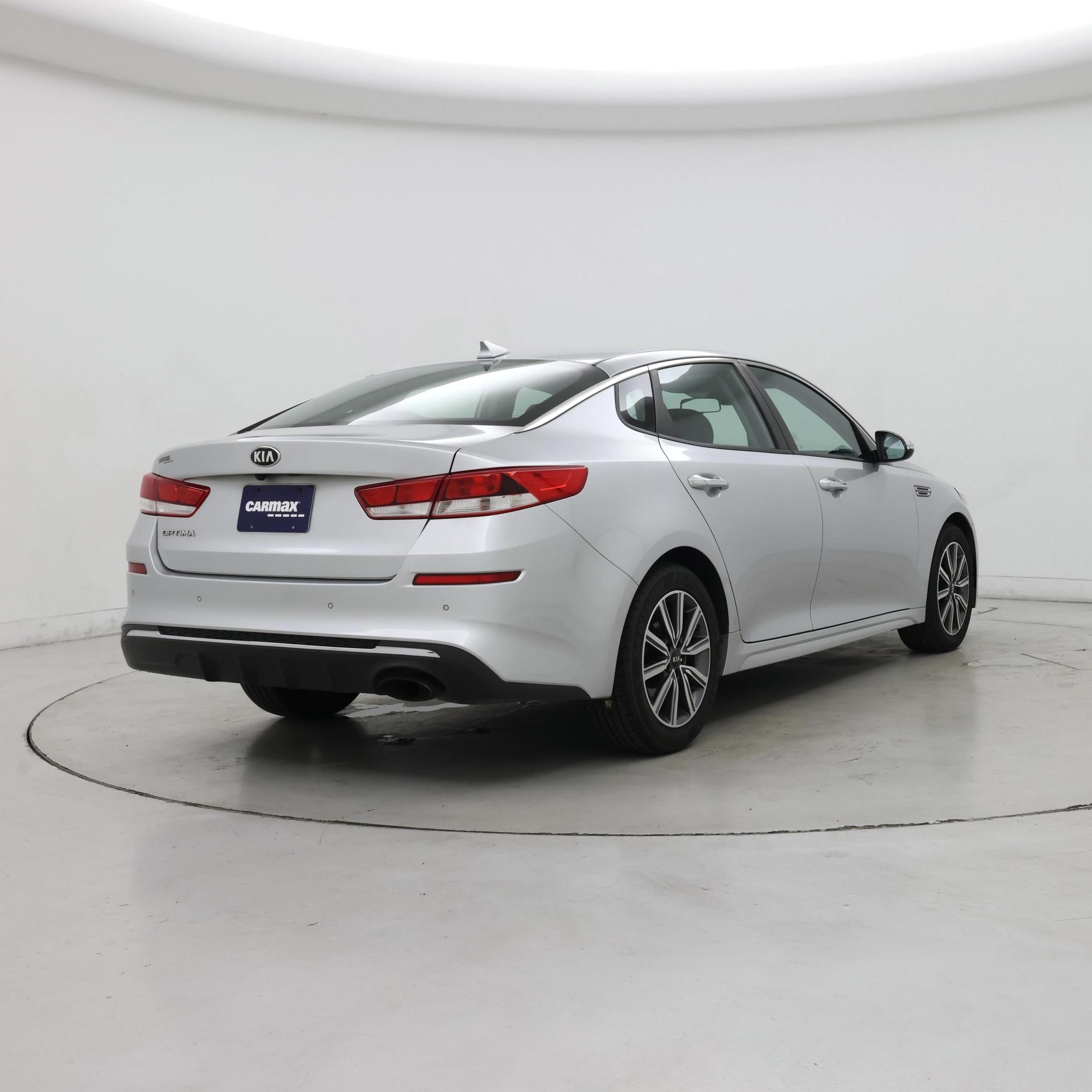 Thumbnail: 2019 Kia Optima - 8