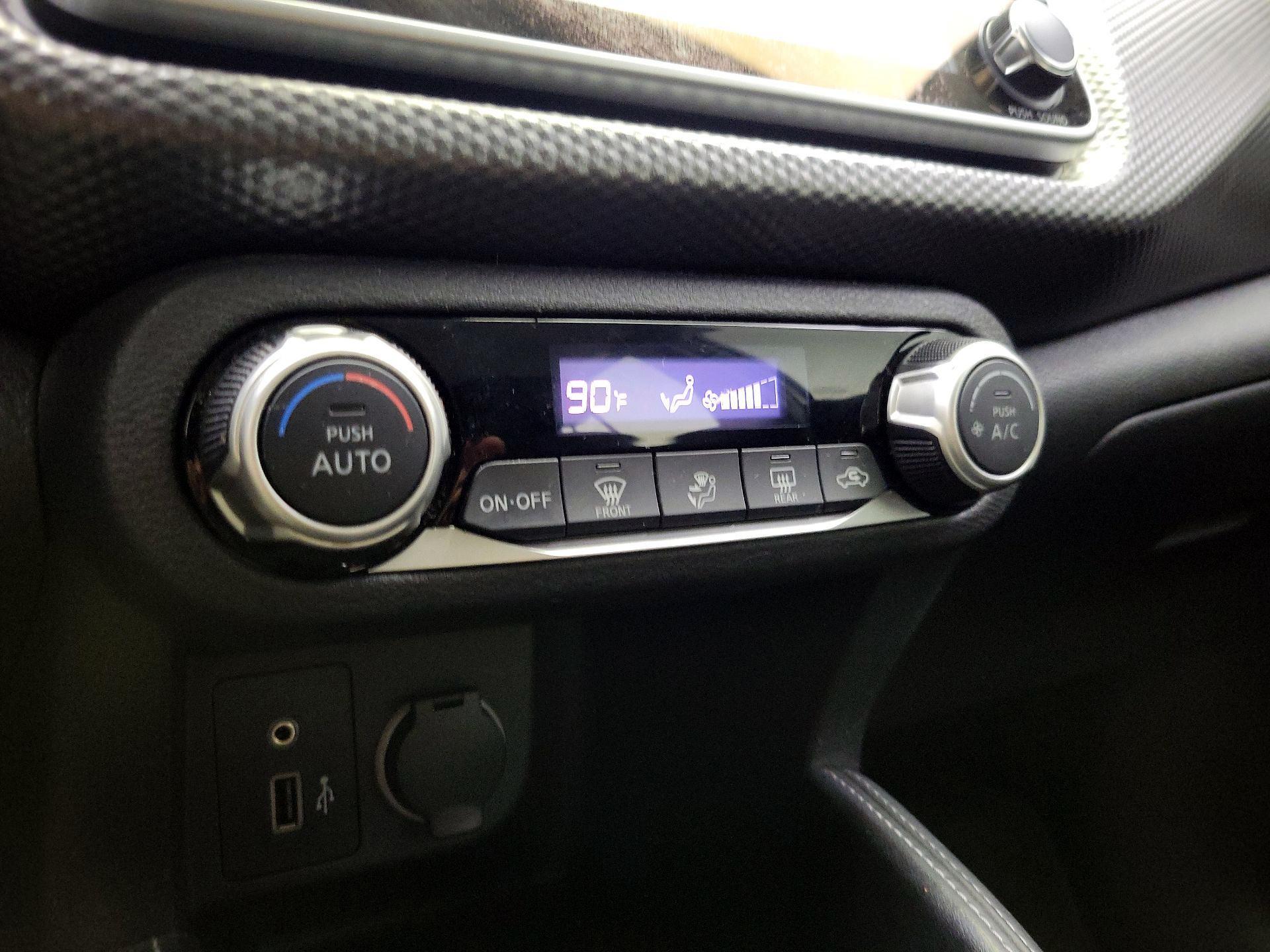 Thumbnail: 2020 Nissan Kicks - 13