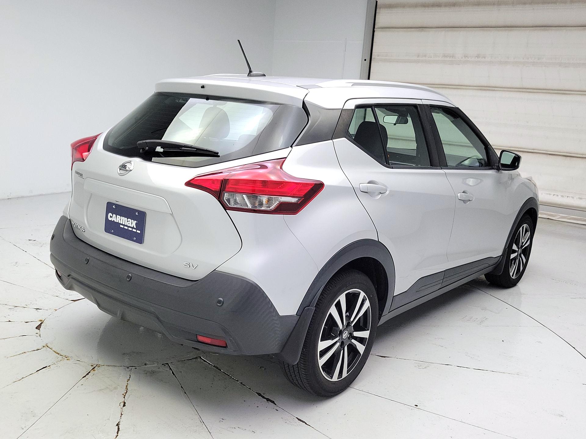 Thumbnail: 2020 Nissan Kicks - 5