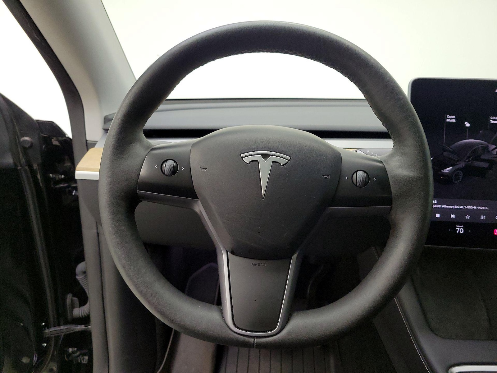 2023 Tesla Model Y Long Range - Photo 11
