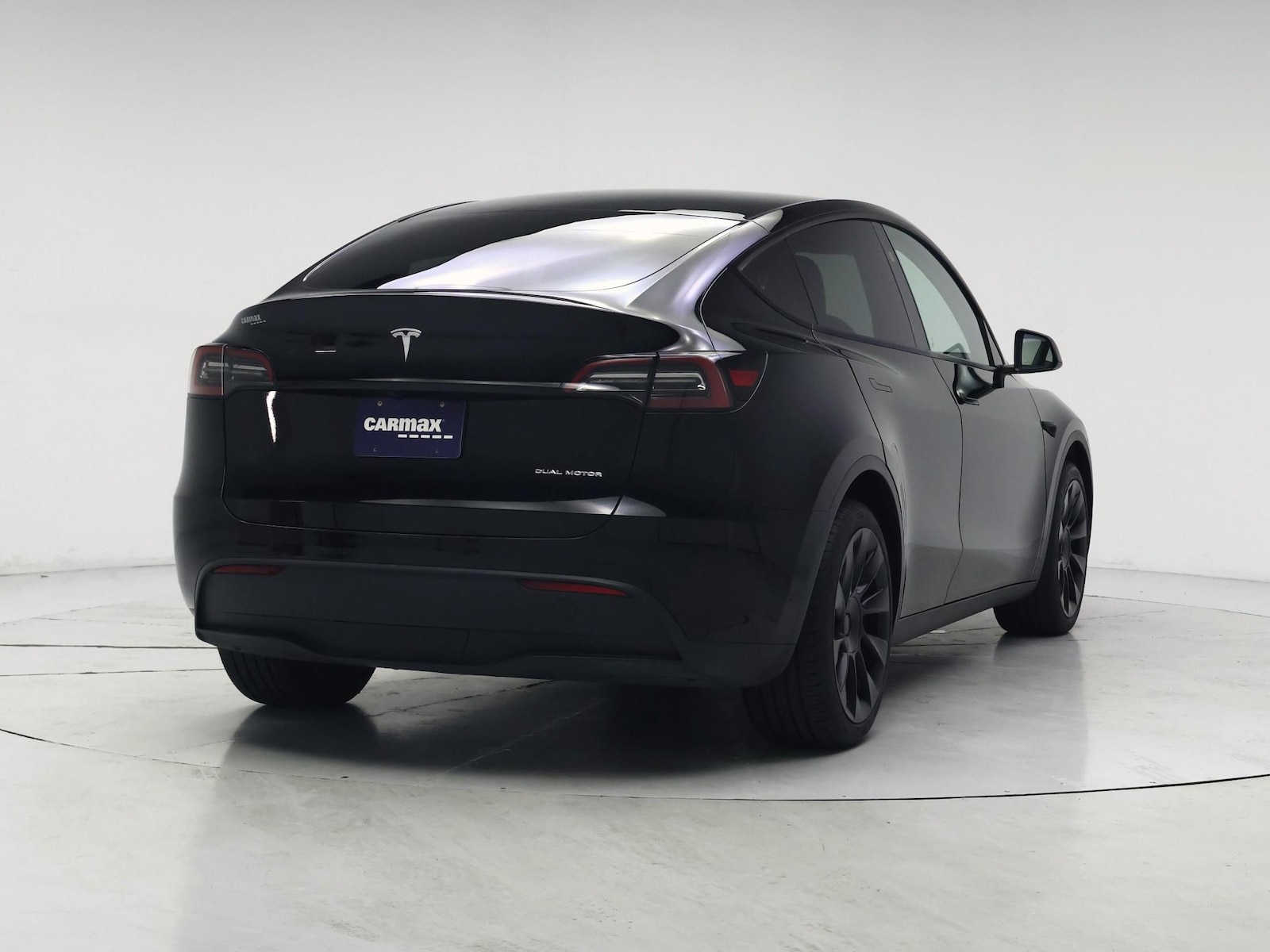 2023 Tesla Model Y Long Range - Photo 9