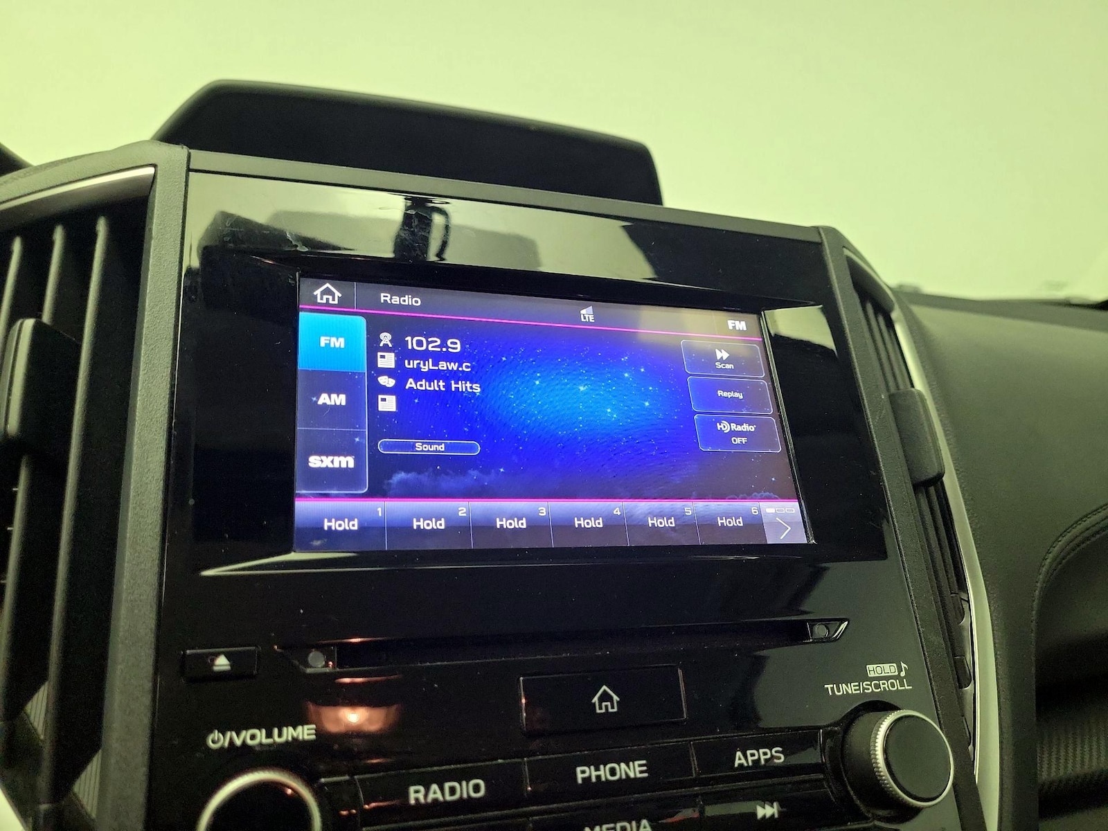 2019 Subaru Impreza Premium - Photo 16