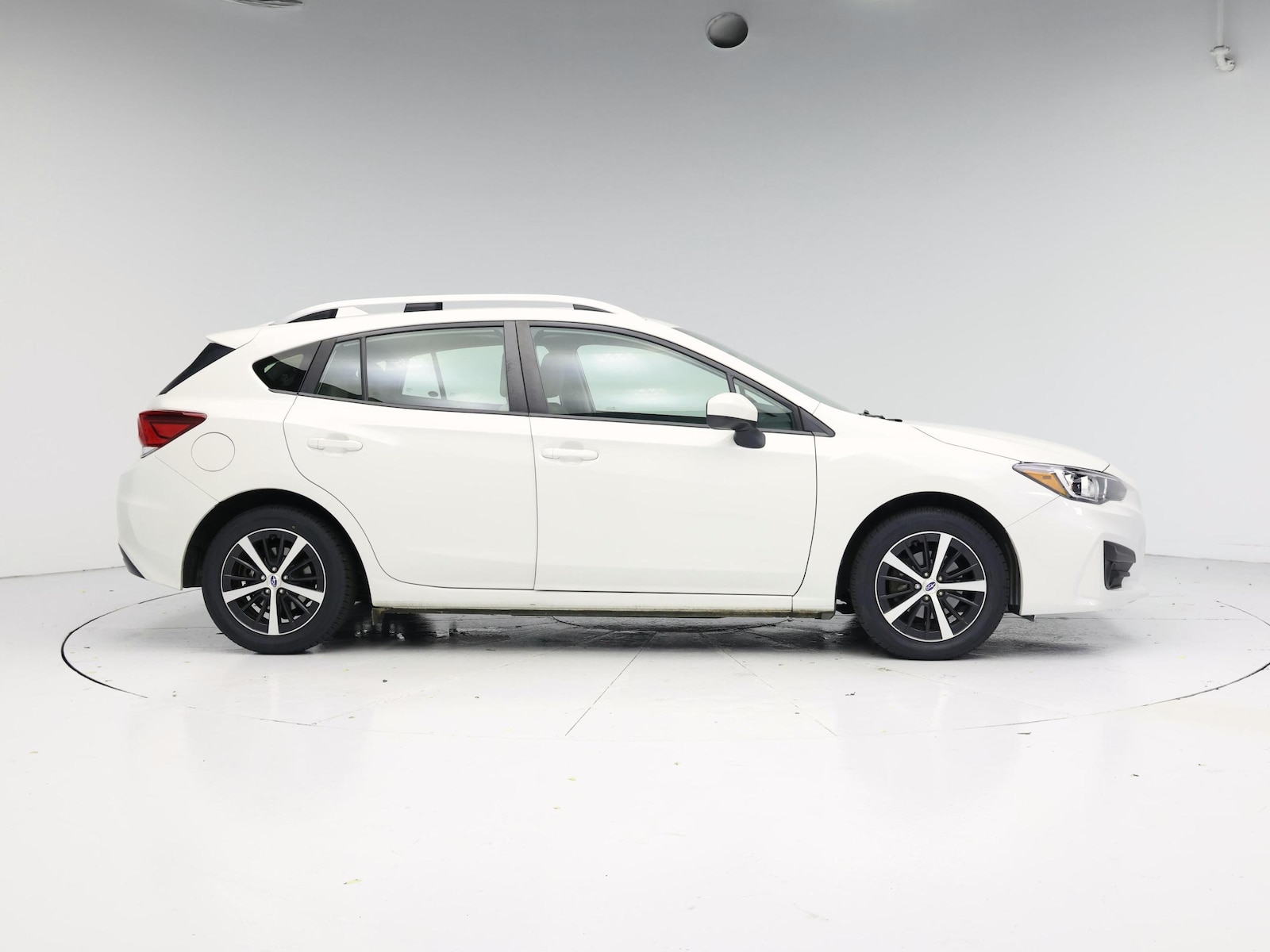 2019 Subaru Impreza Premium - Photo 8