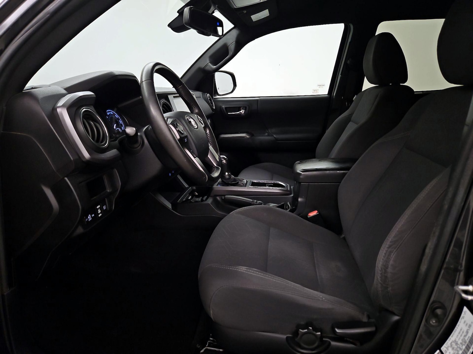 2018 Toyota Tacoma TRD Sport - Photo 12