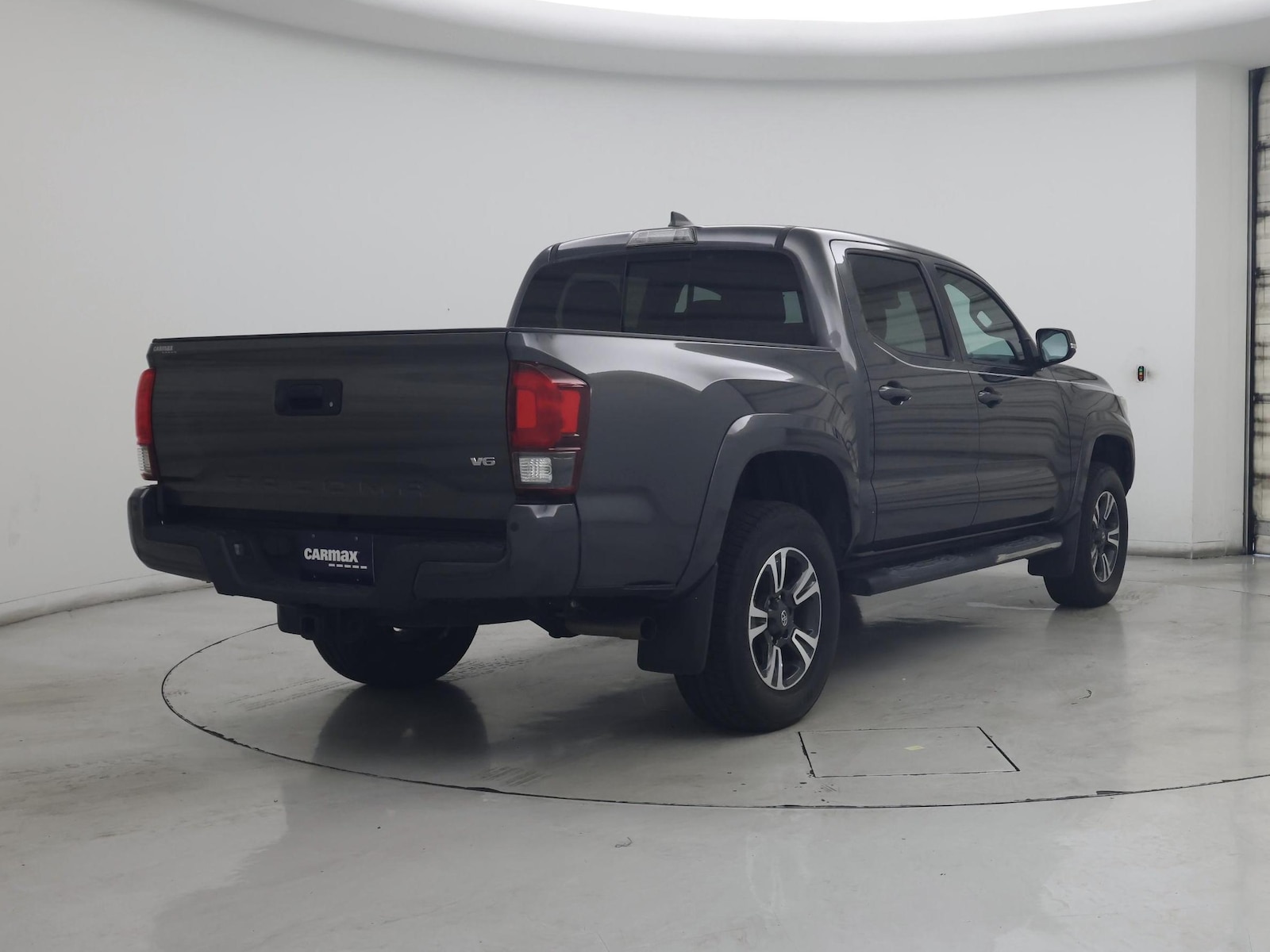 2018 Toyota Tacoma TRD Sport - Photo 9
