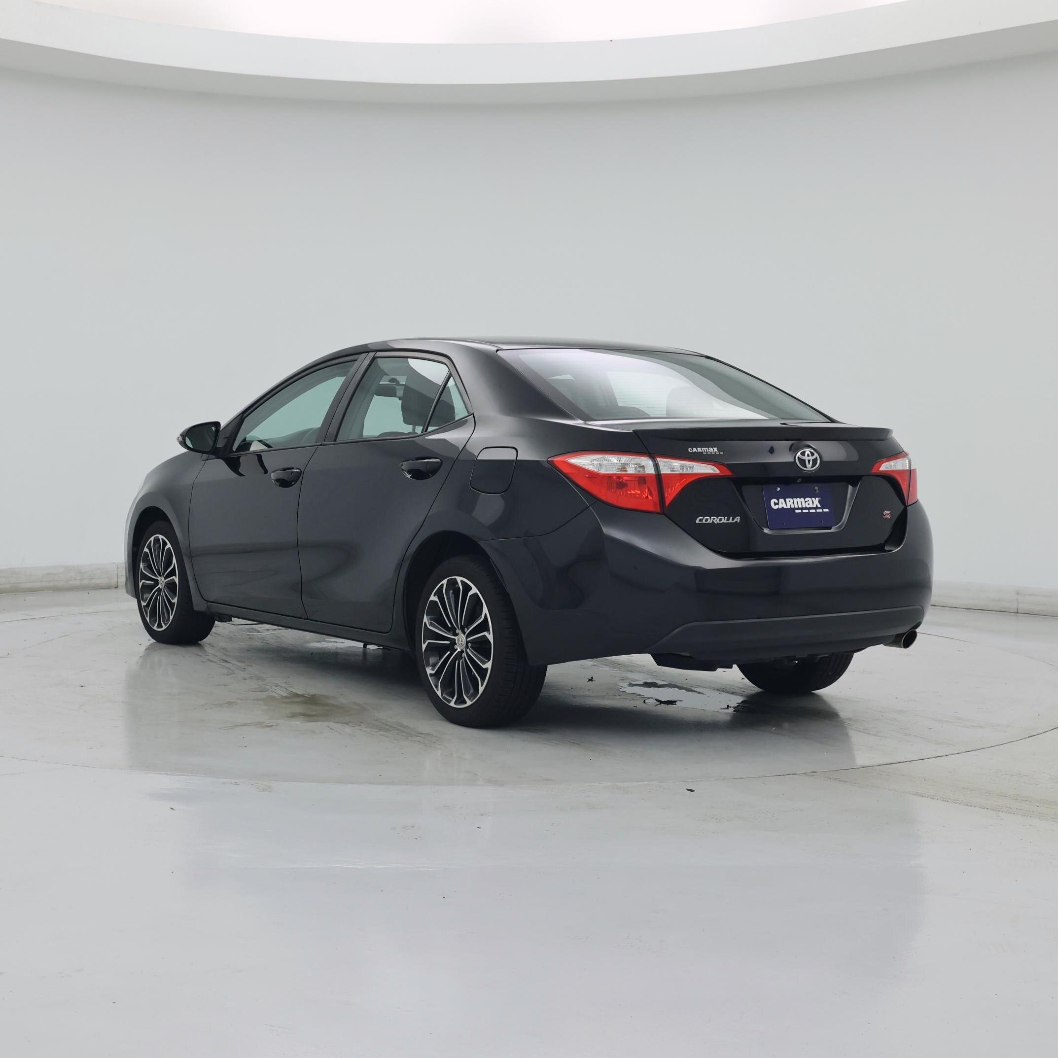 Thumbnail: 2015 Toyota Corolla - 2