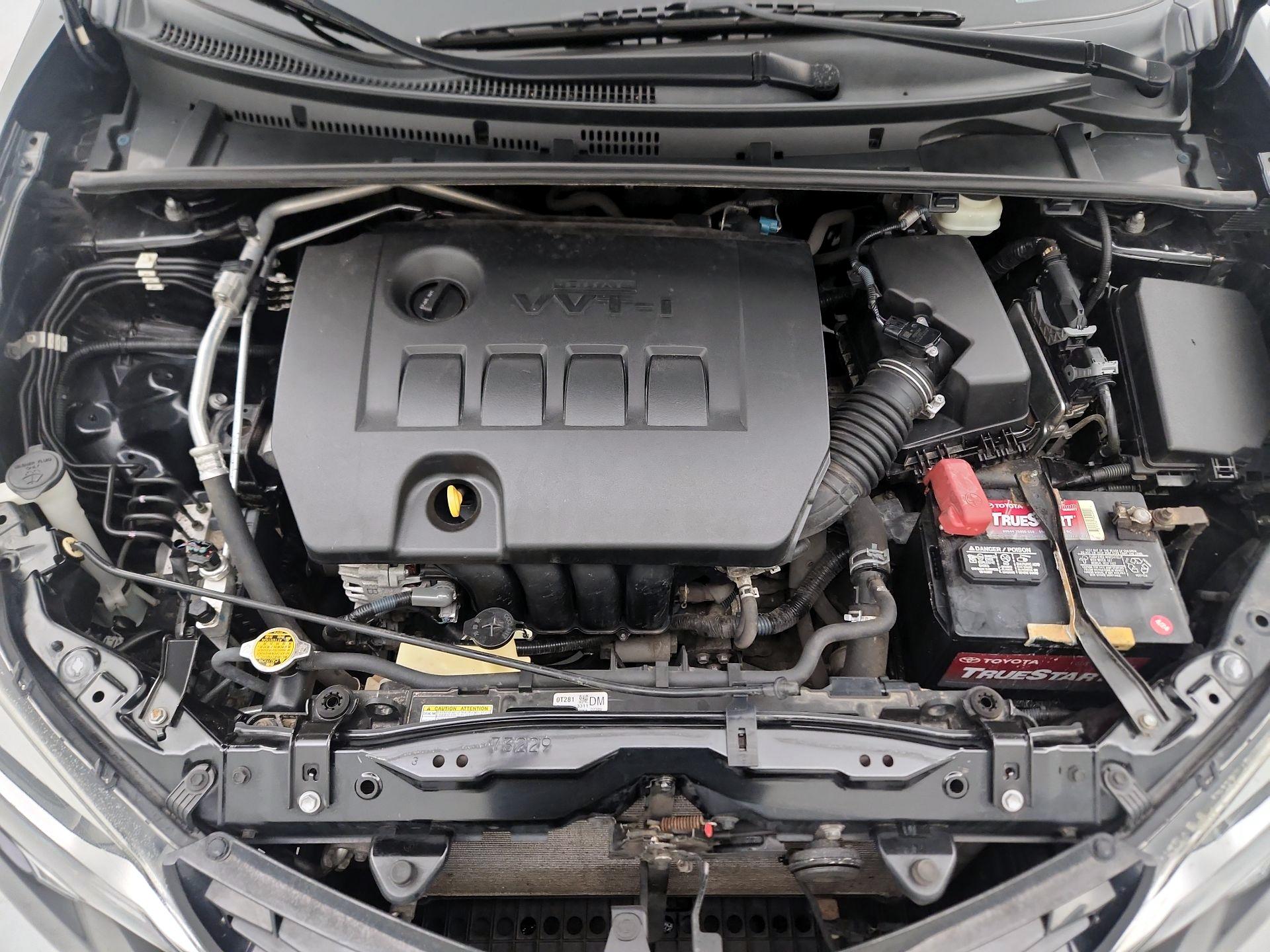 Thumbnail: 2015 Toyota Corolla - 20