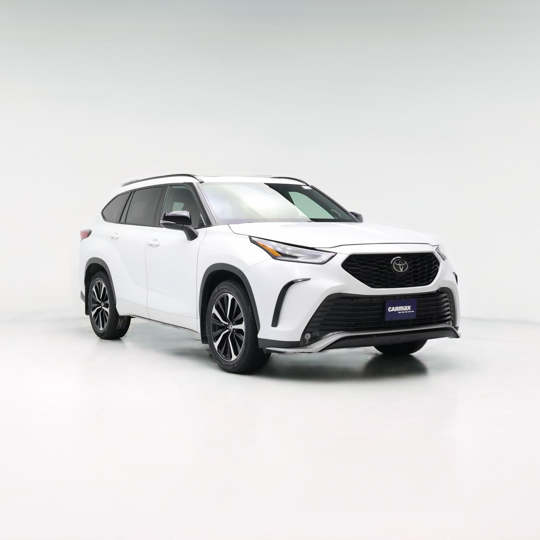 Thumbnail: 2022 Toyota Highlander - 1