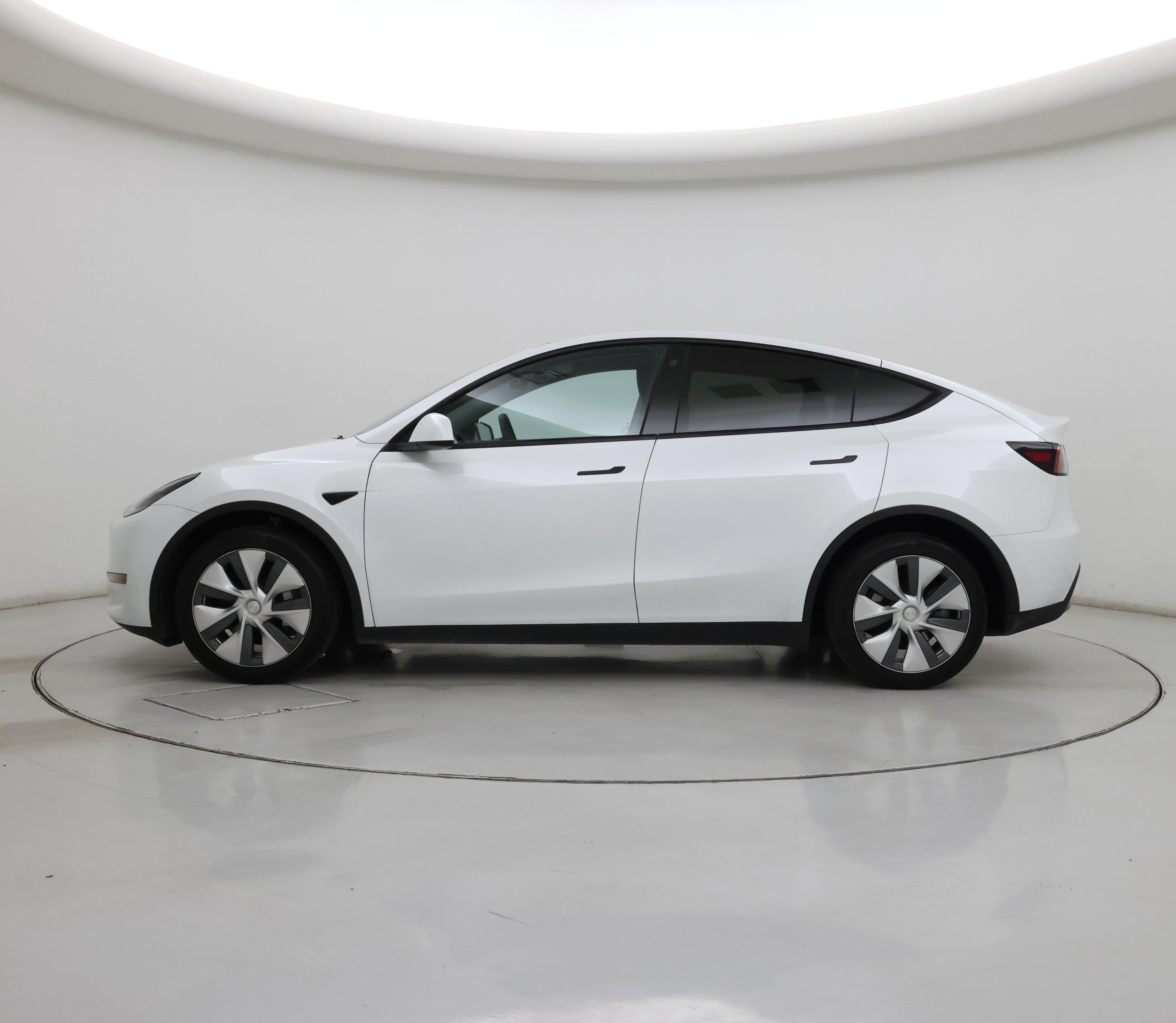 Thumbnail: 2023 Tesla Model Y - 3