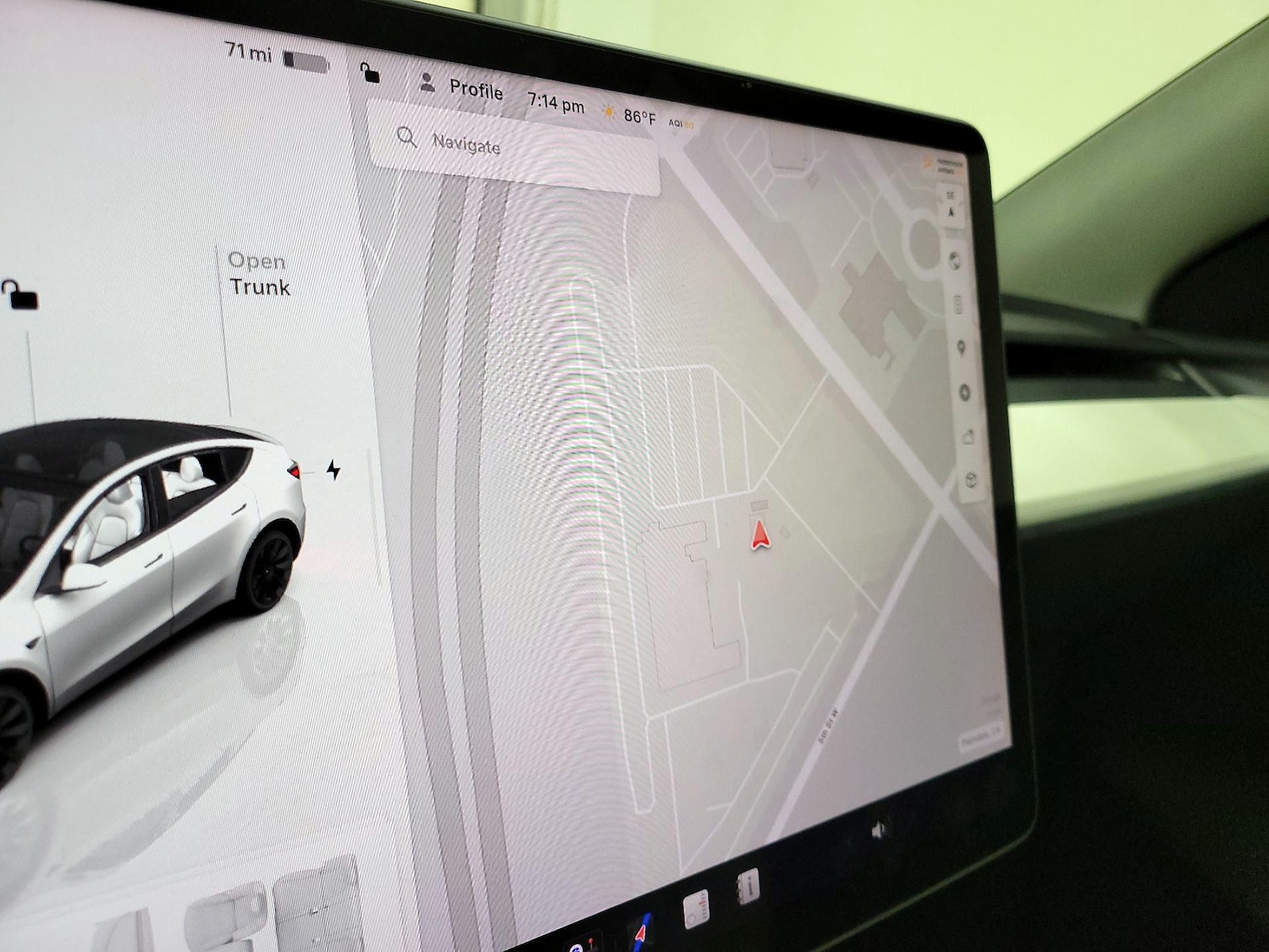 2022 Tesla Model Y Long Range - Photo 14