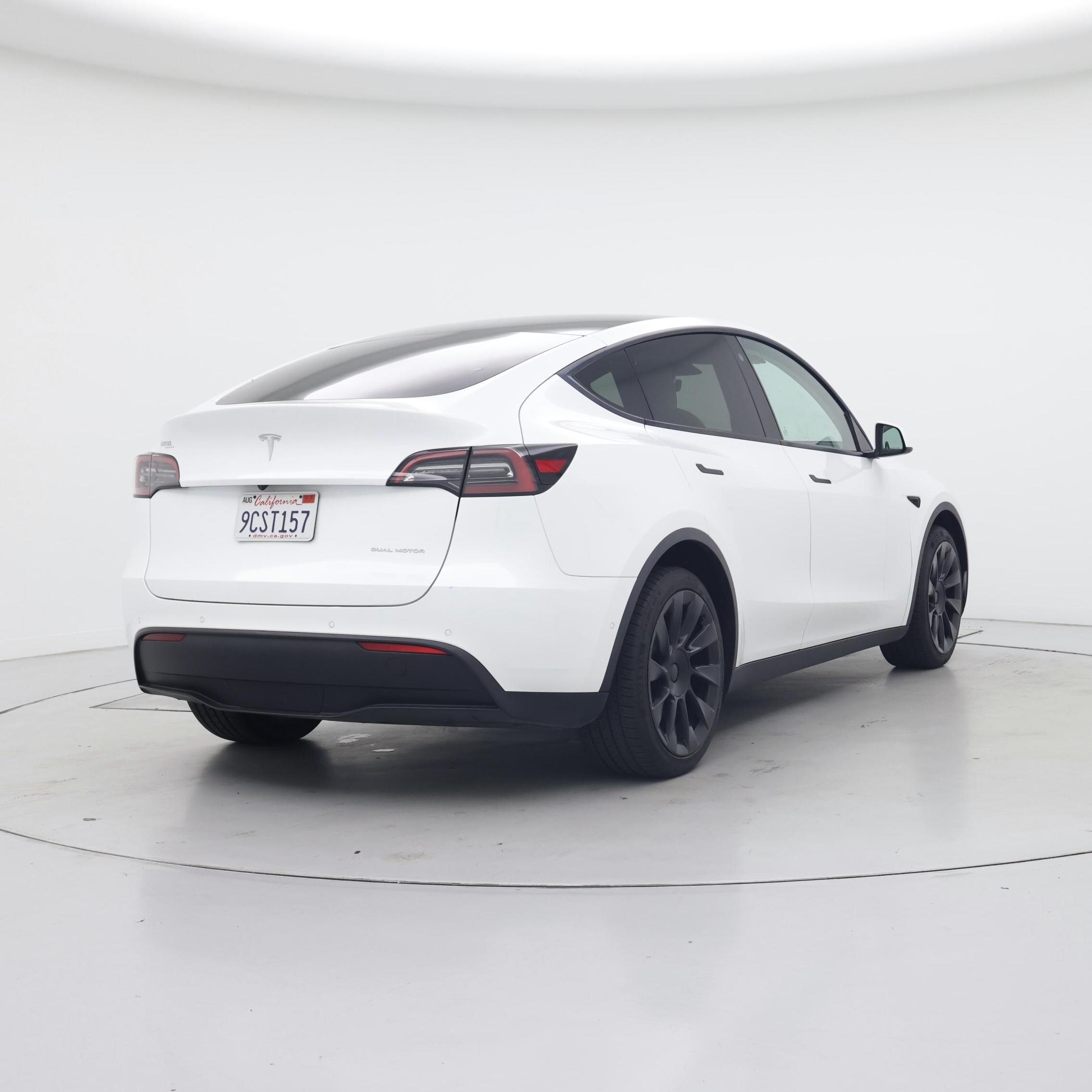 Thumbnail: 2022 Tesla Model Y - 8
