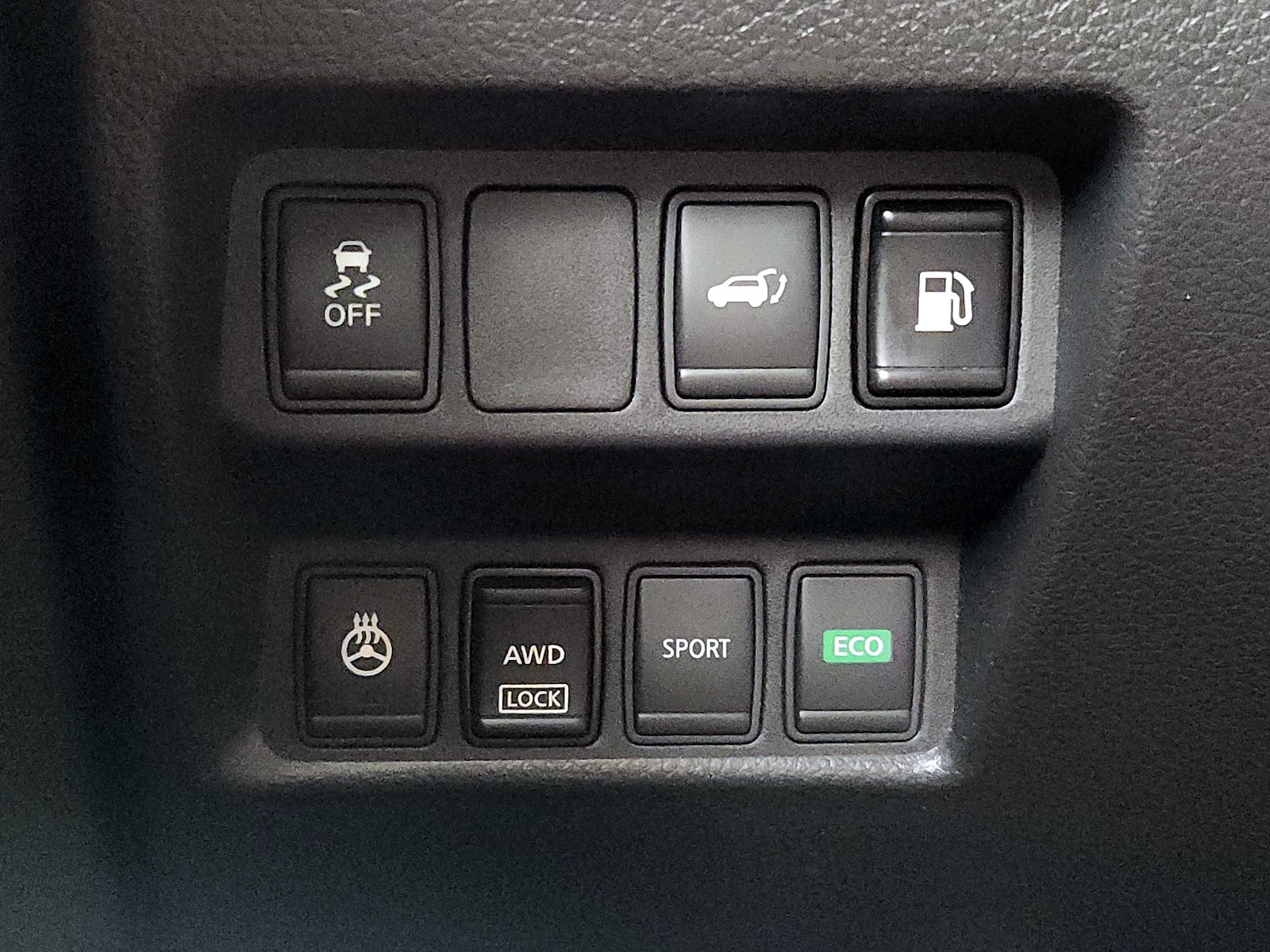 2018 Nissan Rogue SV - Photo 14