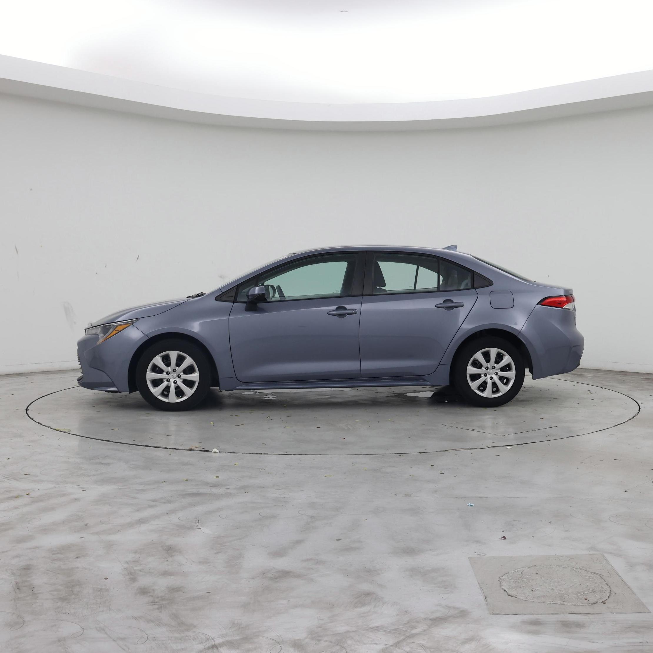 Thumbnail: 2024 Toyota Corolla - 3