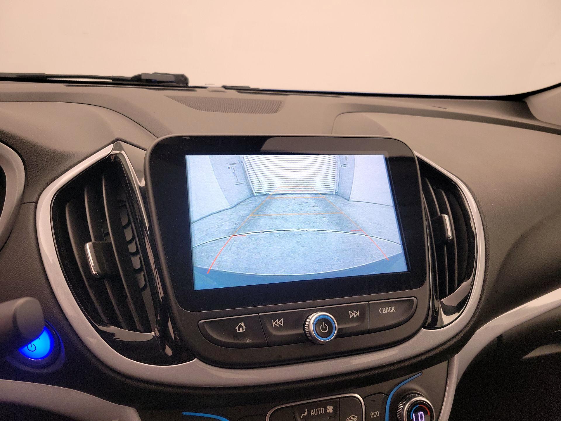 Thumbnail: 2018 Chevrolet Volt - 15