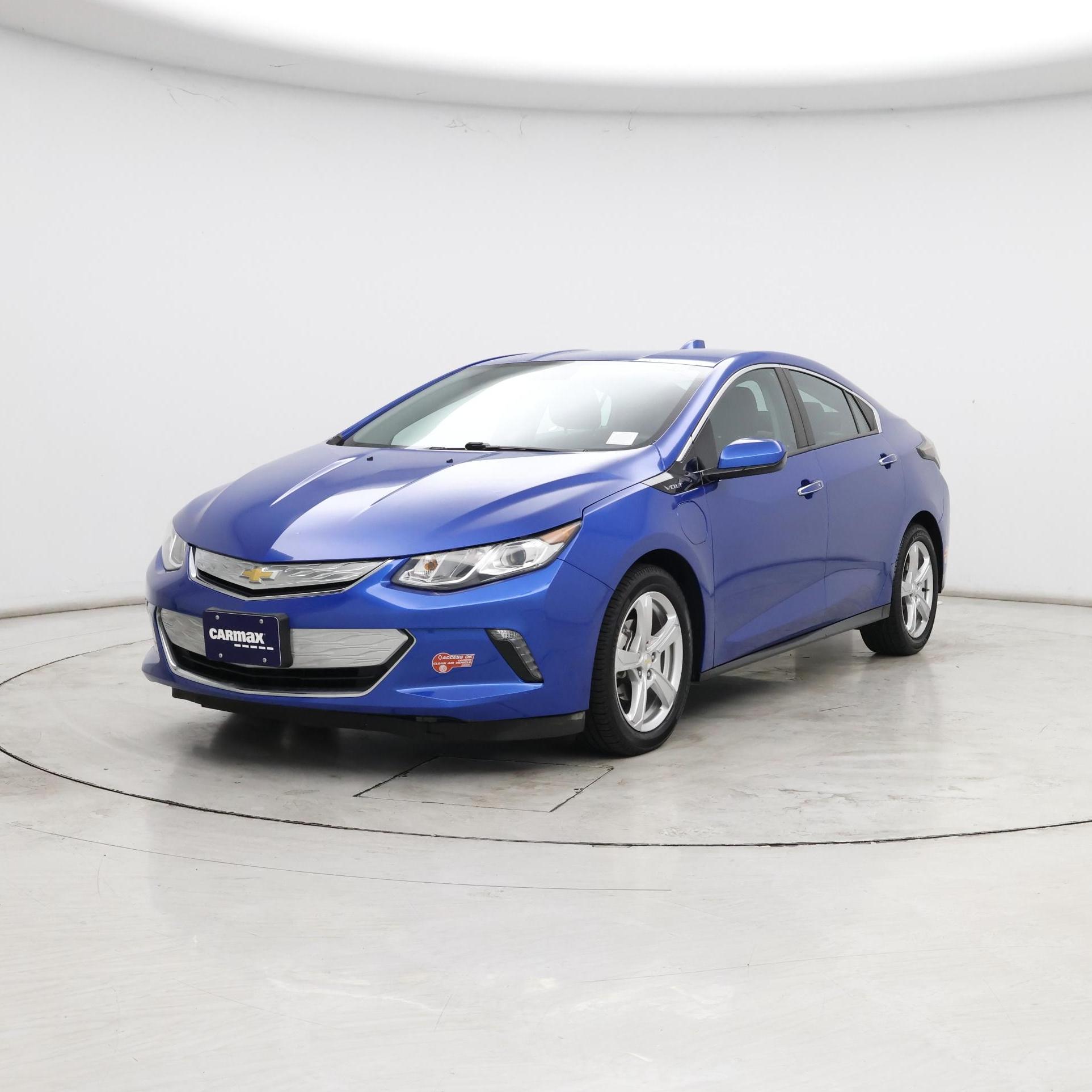 Thumbnail: 2018 Chevrolet Volt - 4
