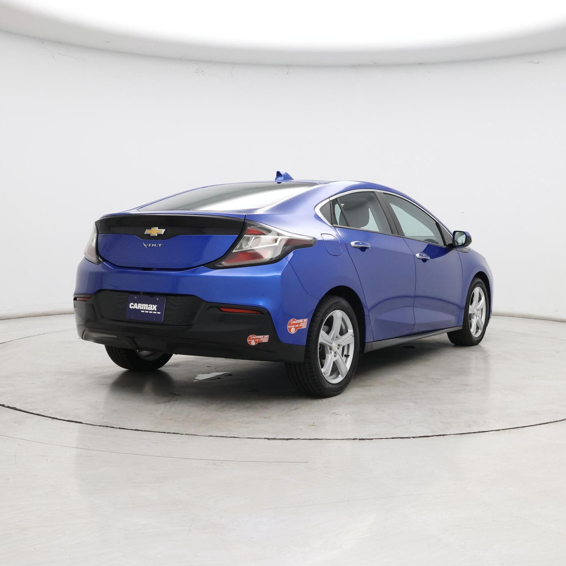 Thumbnail: 2018 Chevrolet Volt - 8
