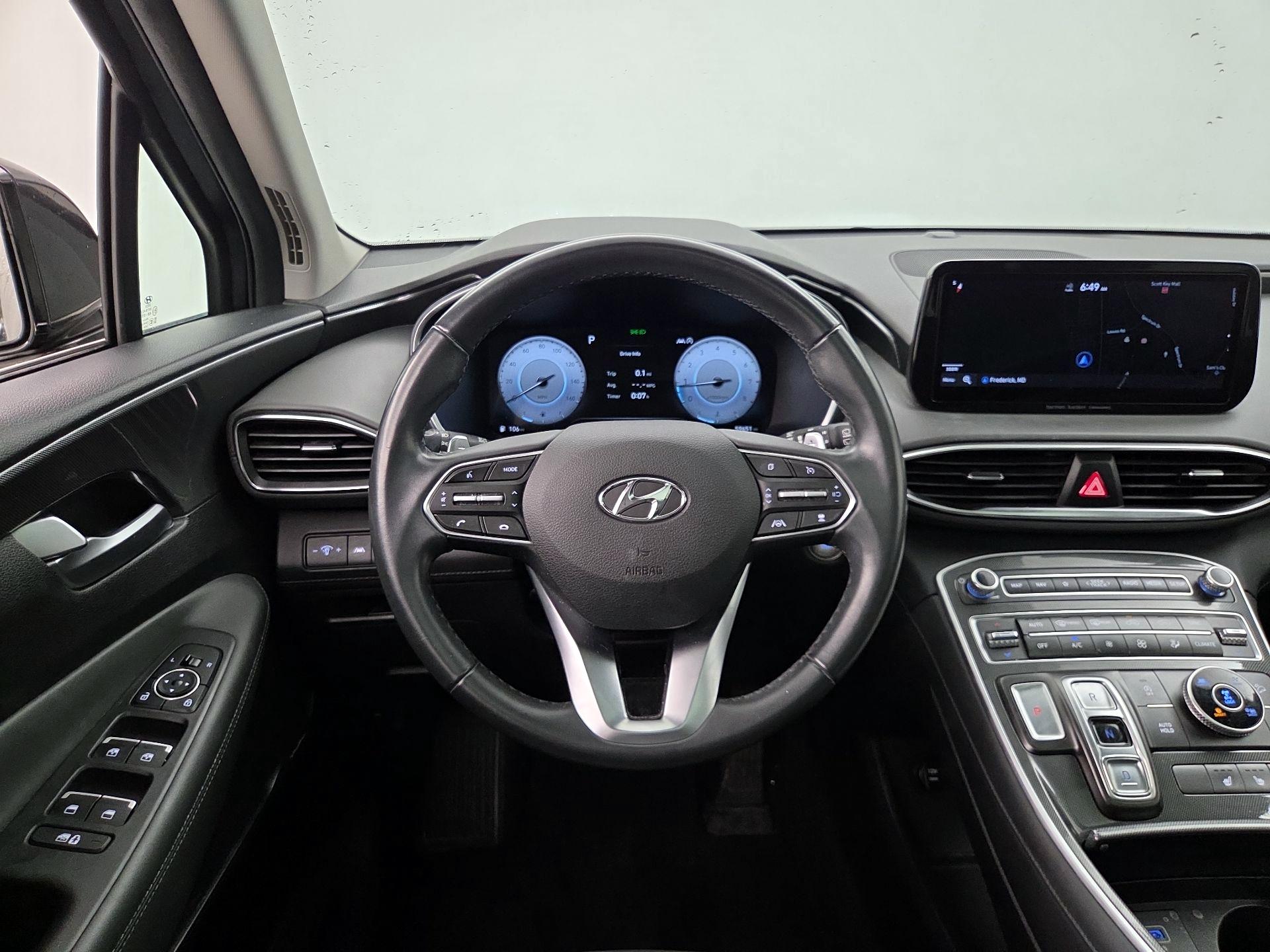 Thumbnail: 2021 Hyundai Santa Fe - 10