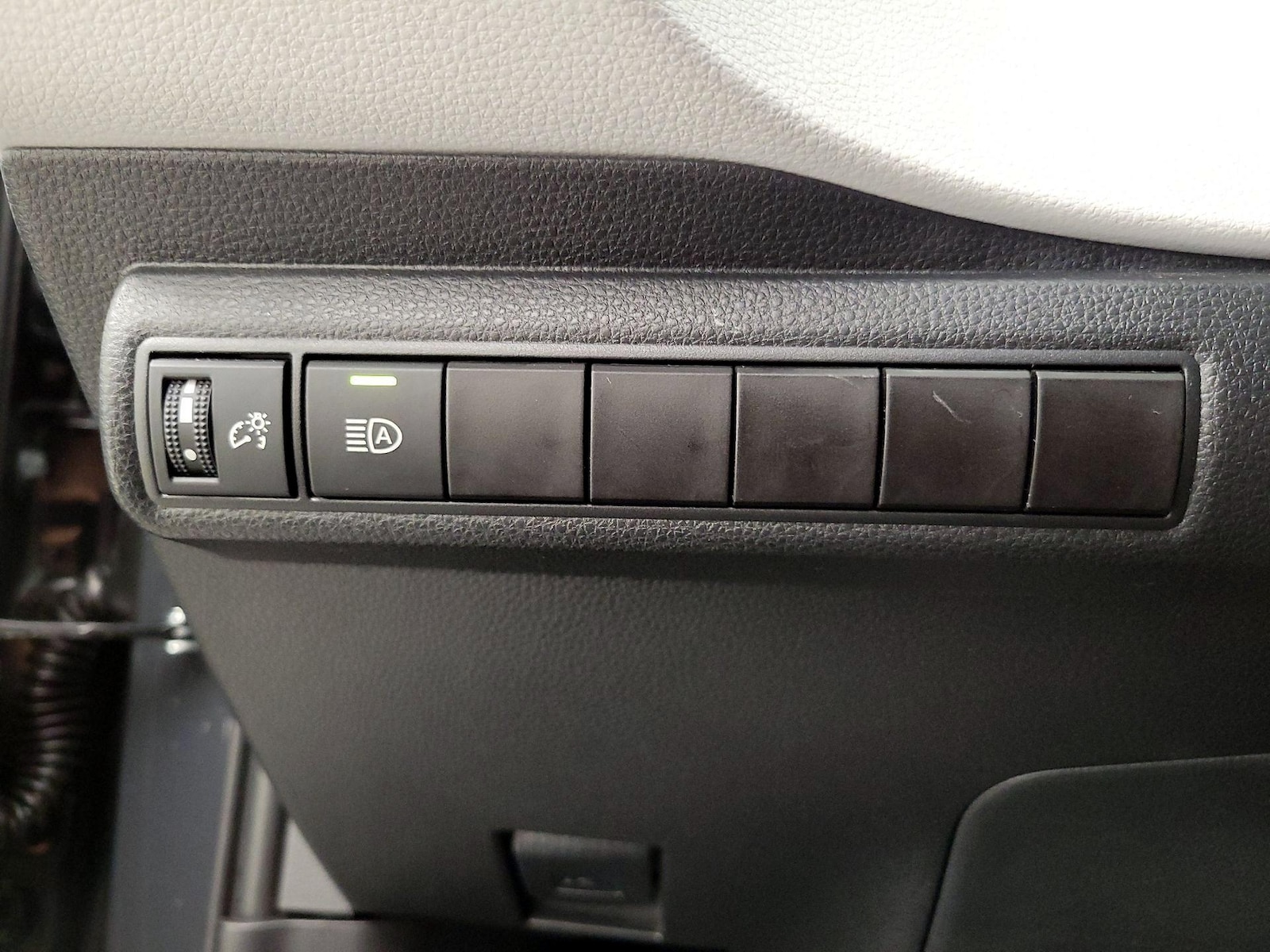 2024 Toyota Corolla SE - Photo 12