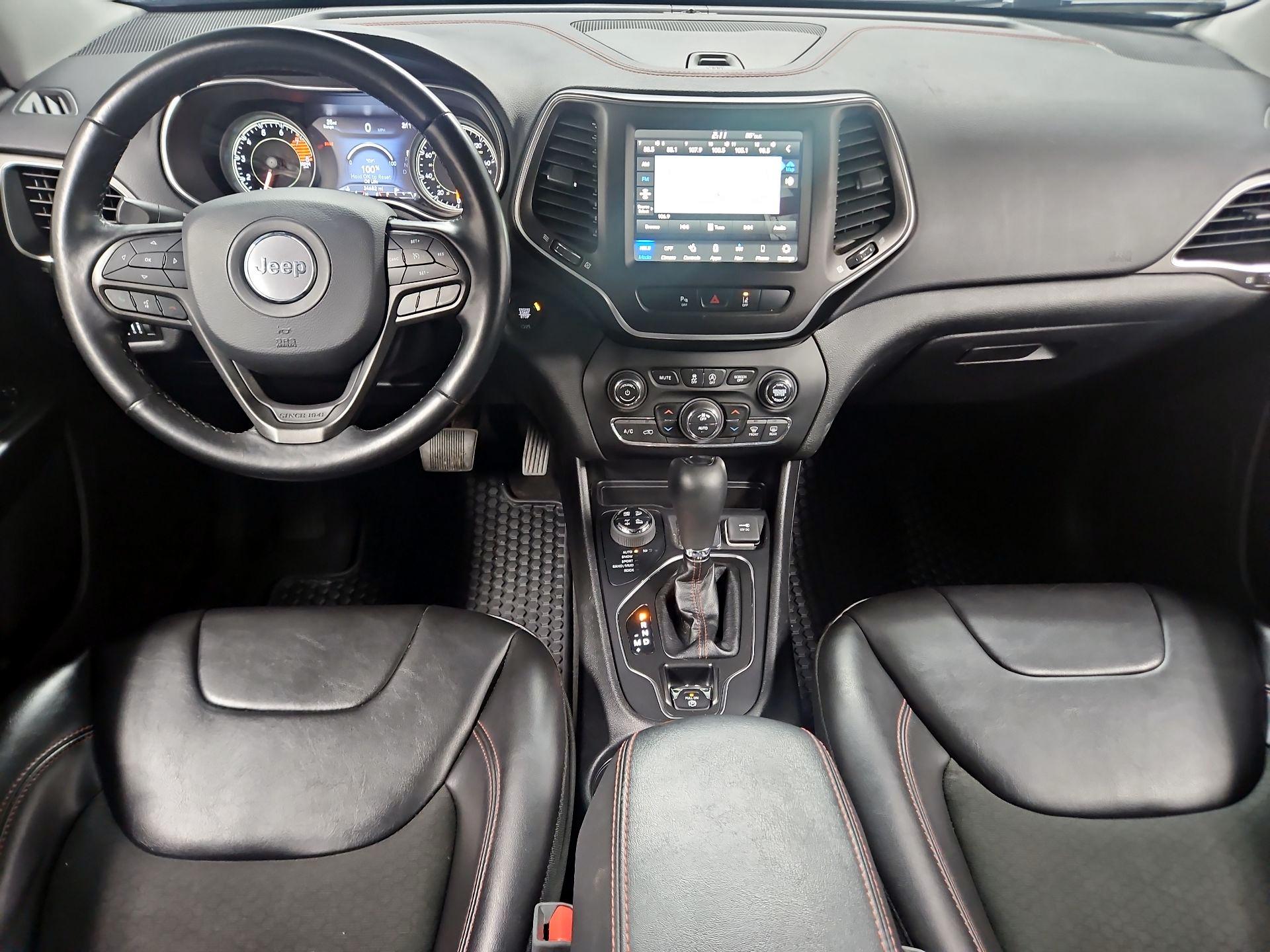 Thumbnail: 2021 Jeep Cherokee - 9