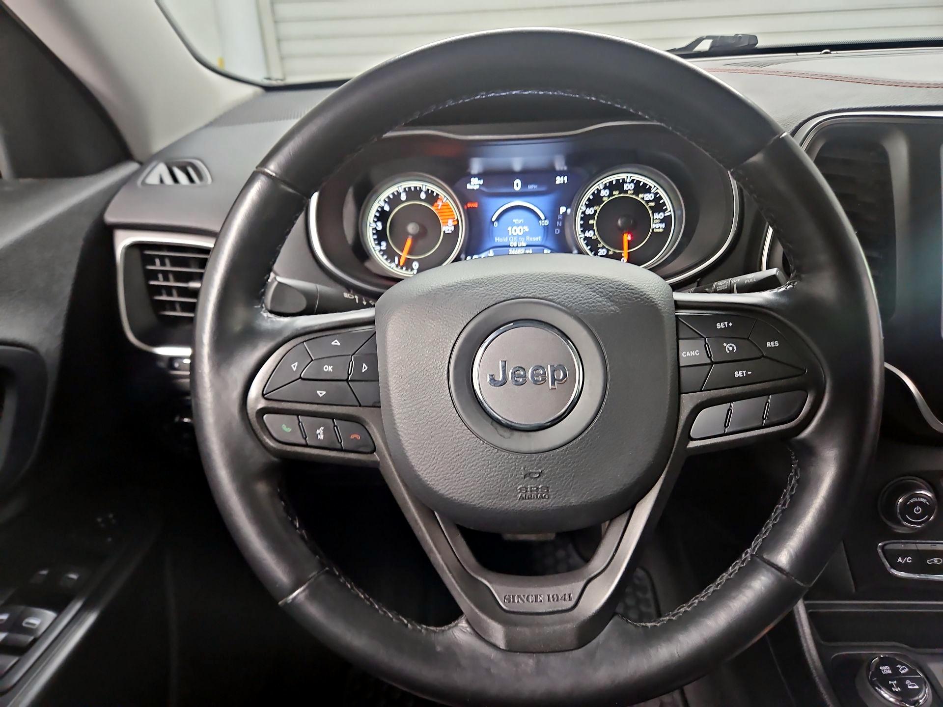 Thumbnail: 2021 Jeep Cherokee - 10