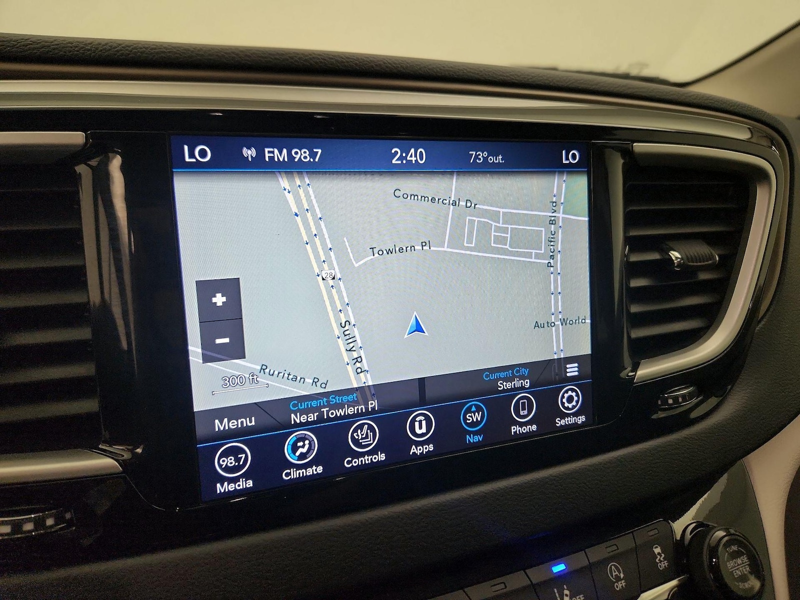 2019 Chrysler Pacifica Touring L - Photo 15