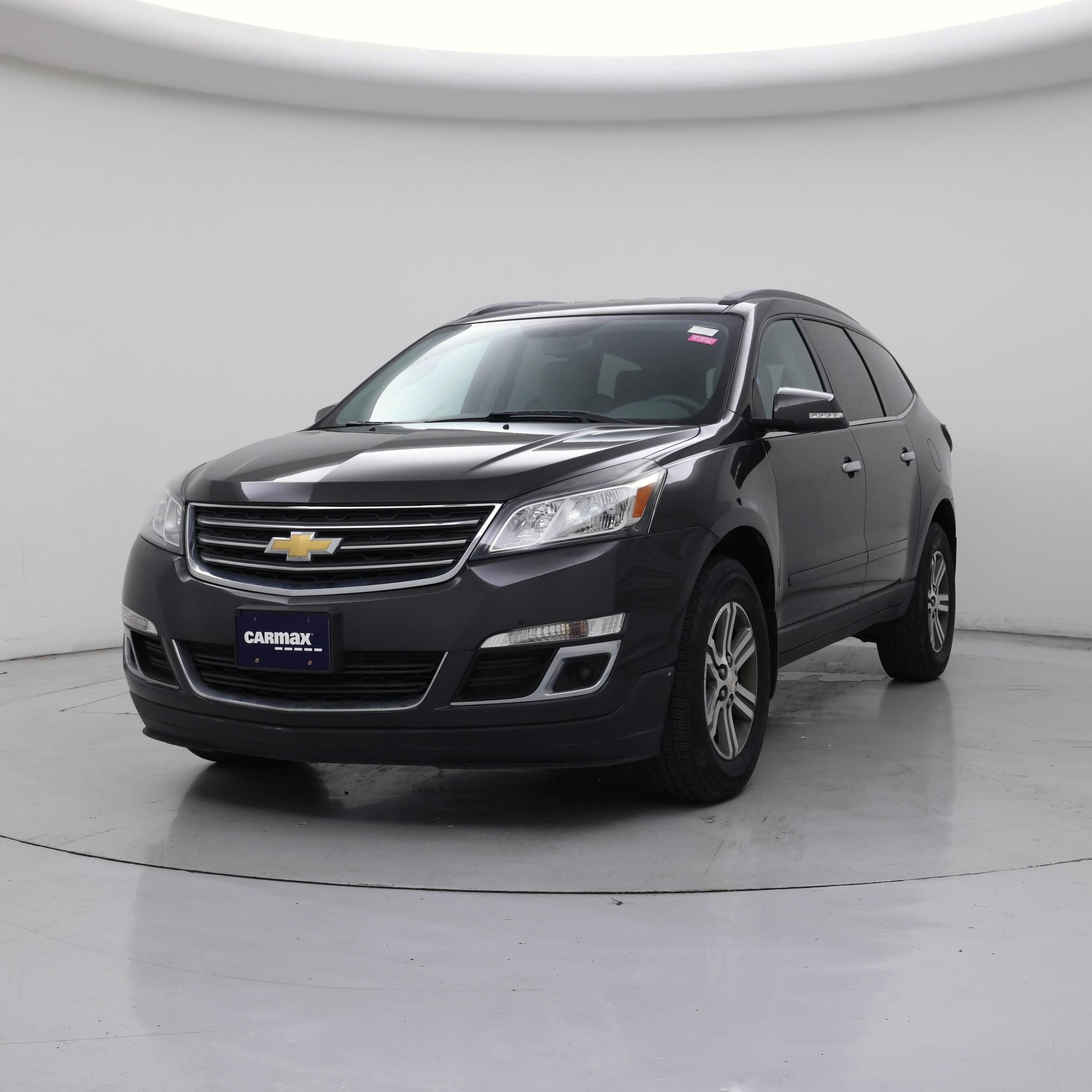 Thumbnail: 2017 Chevrolet Traverse - 4