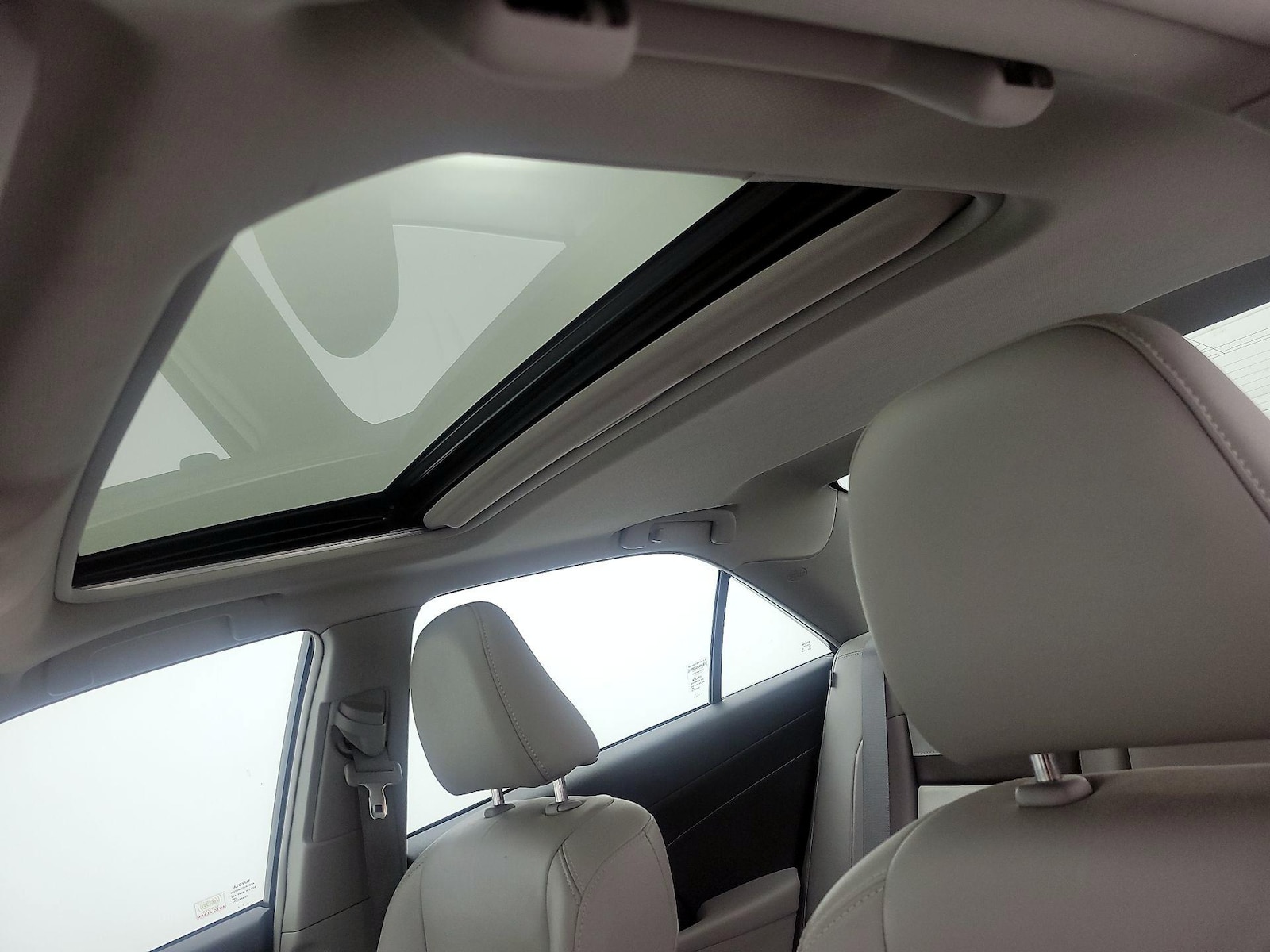 2014 Toyota Camry XLE - Photo 21