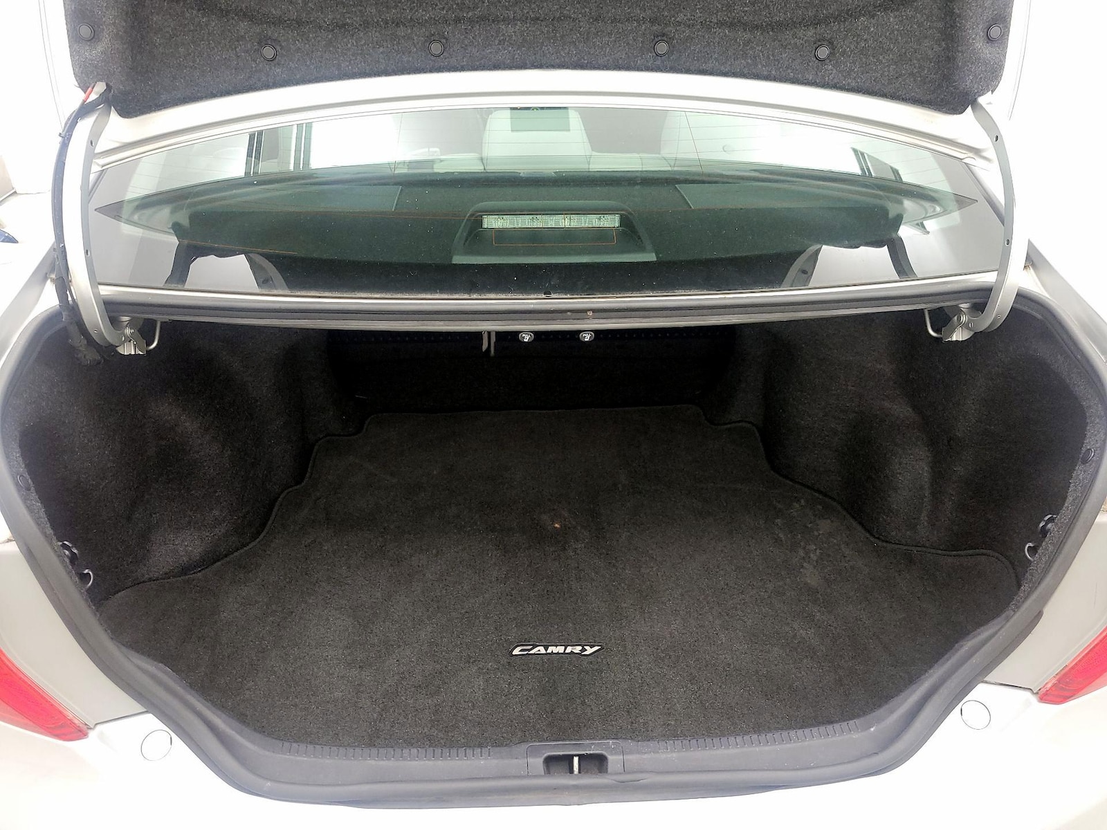 2014 Toyota Camry XLE - Photo 23