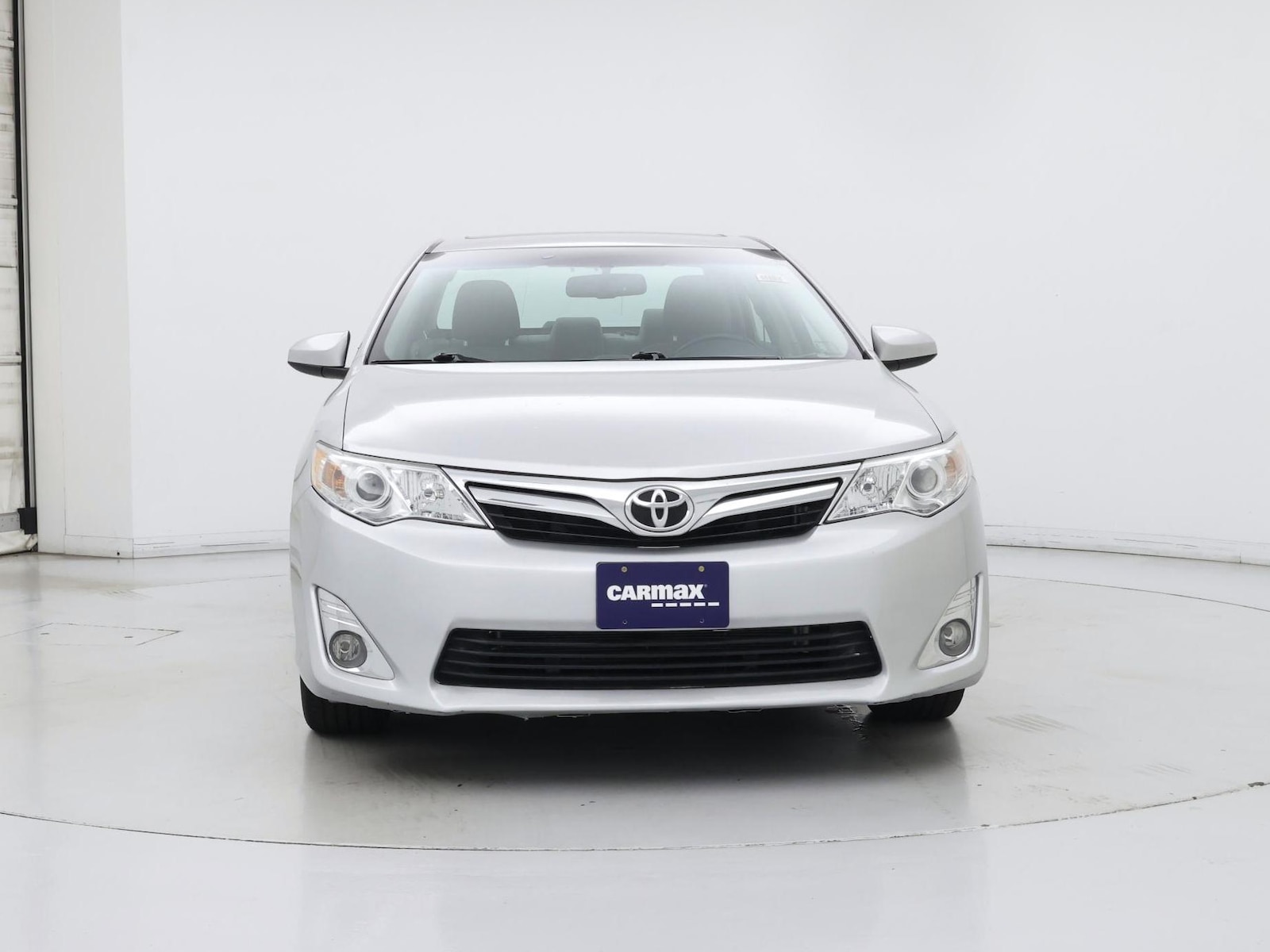 2014 Toyota Camry XLE - Photo 6