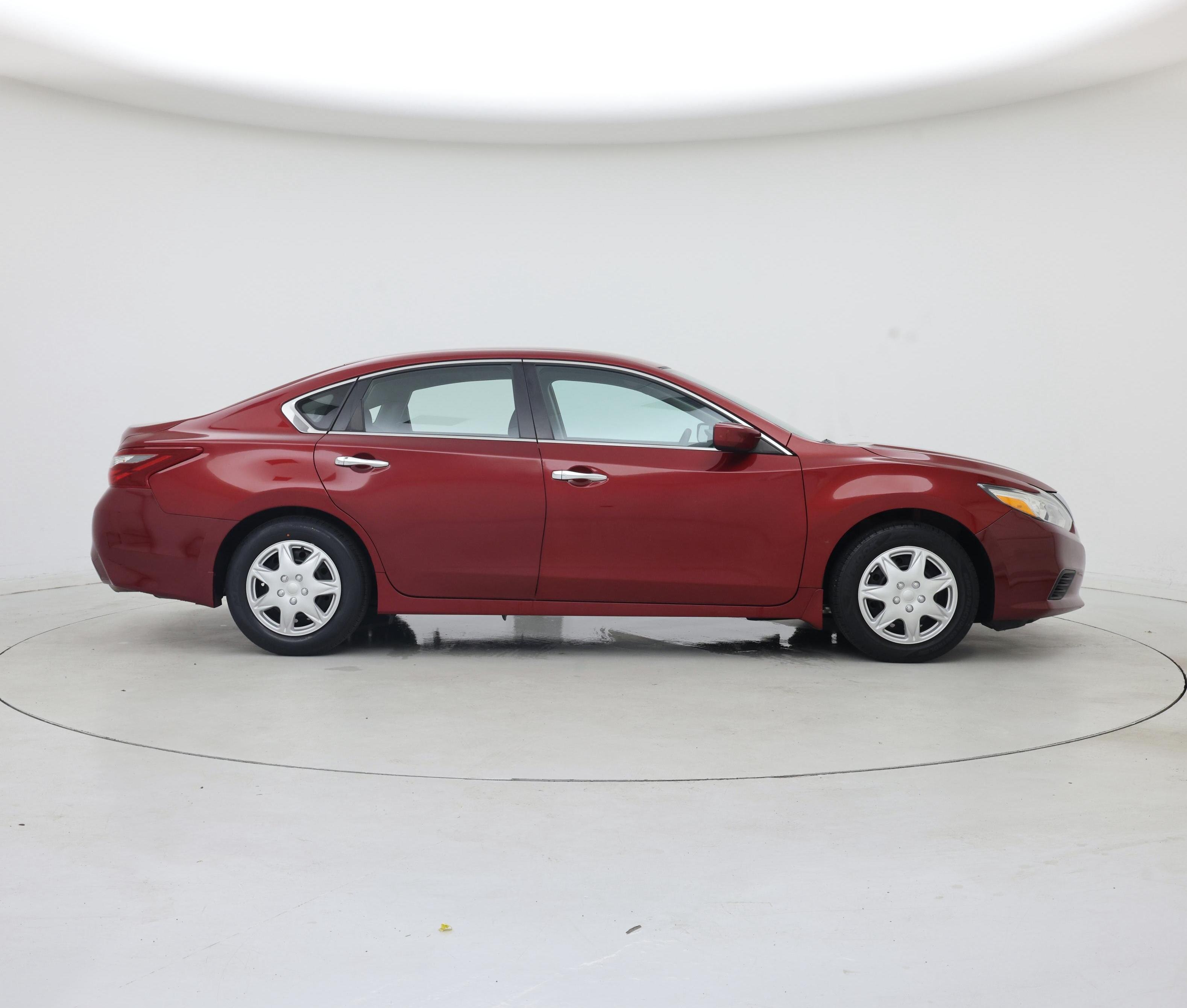 Thumbnail: 2018 Nissan Altima - 7
