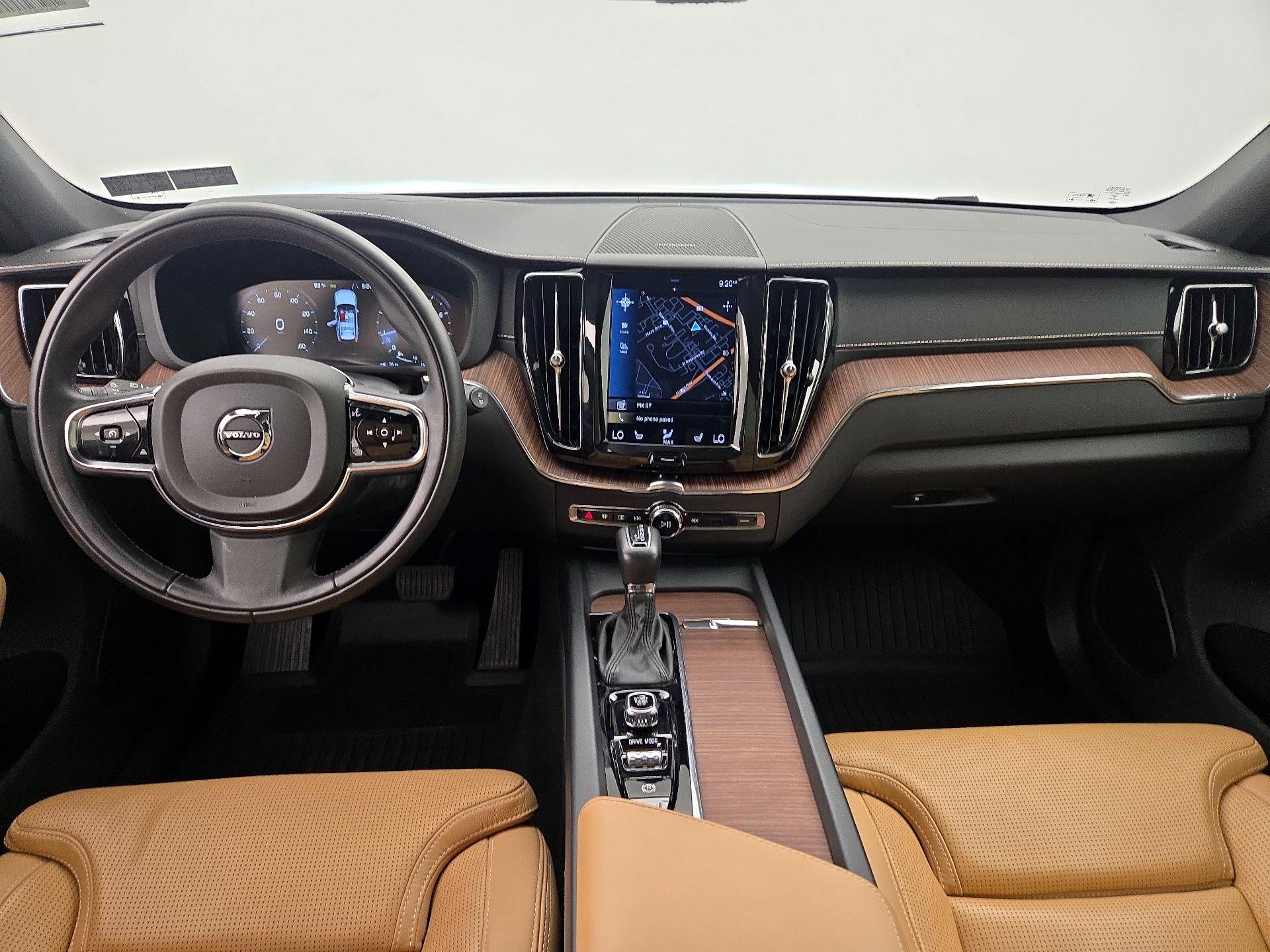 Thumbnail: 2019 Volvo XC60 - 9