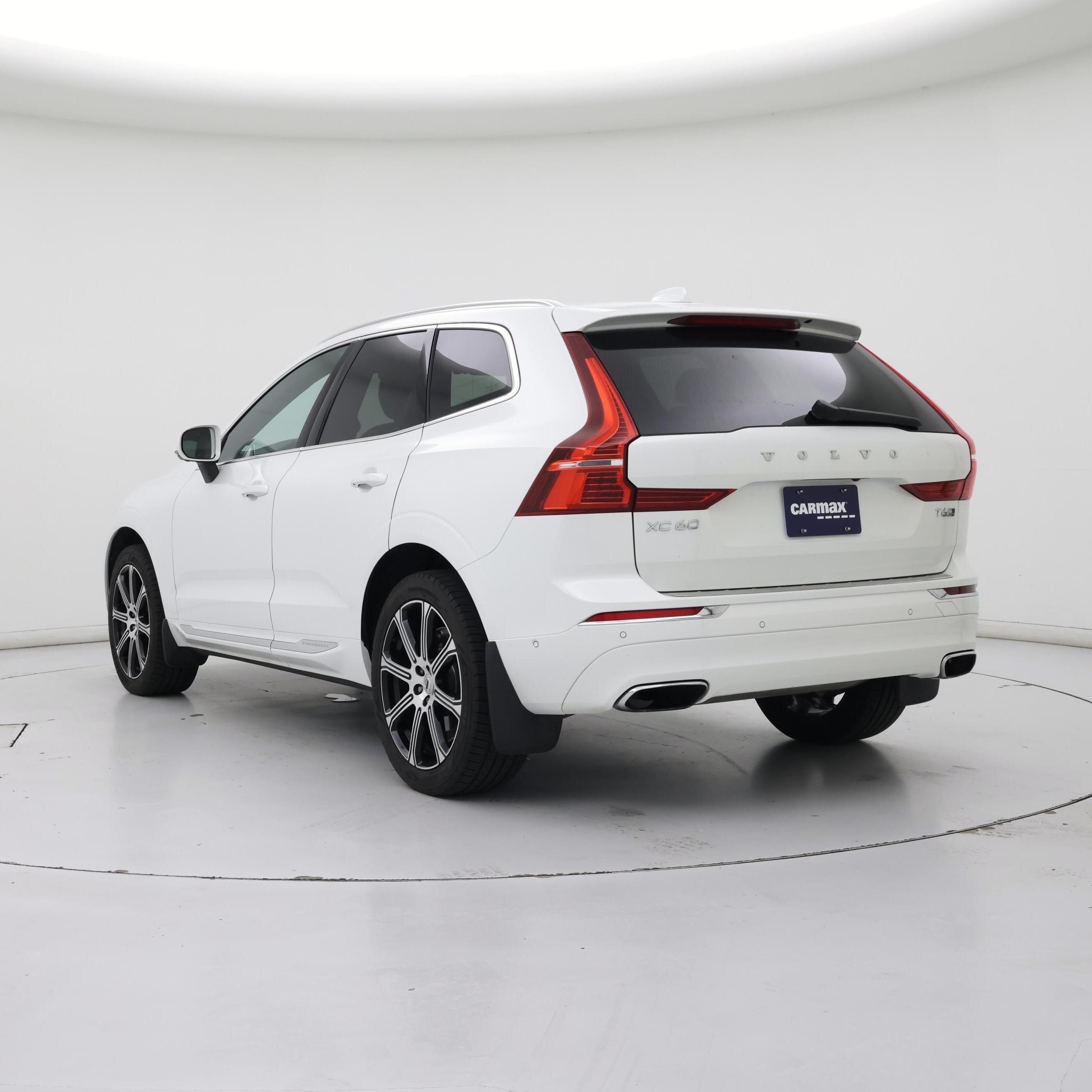 Thumbnail: 2019 Volvo XC60 - 2