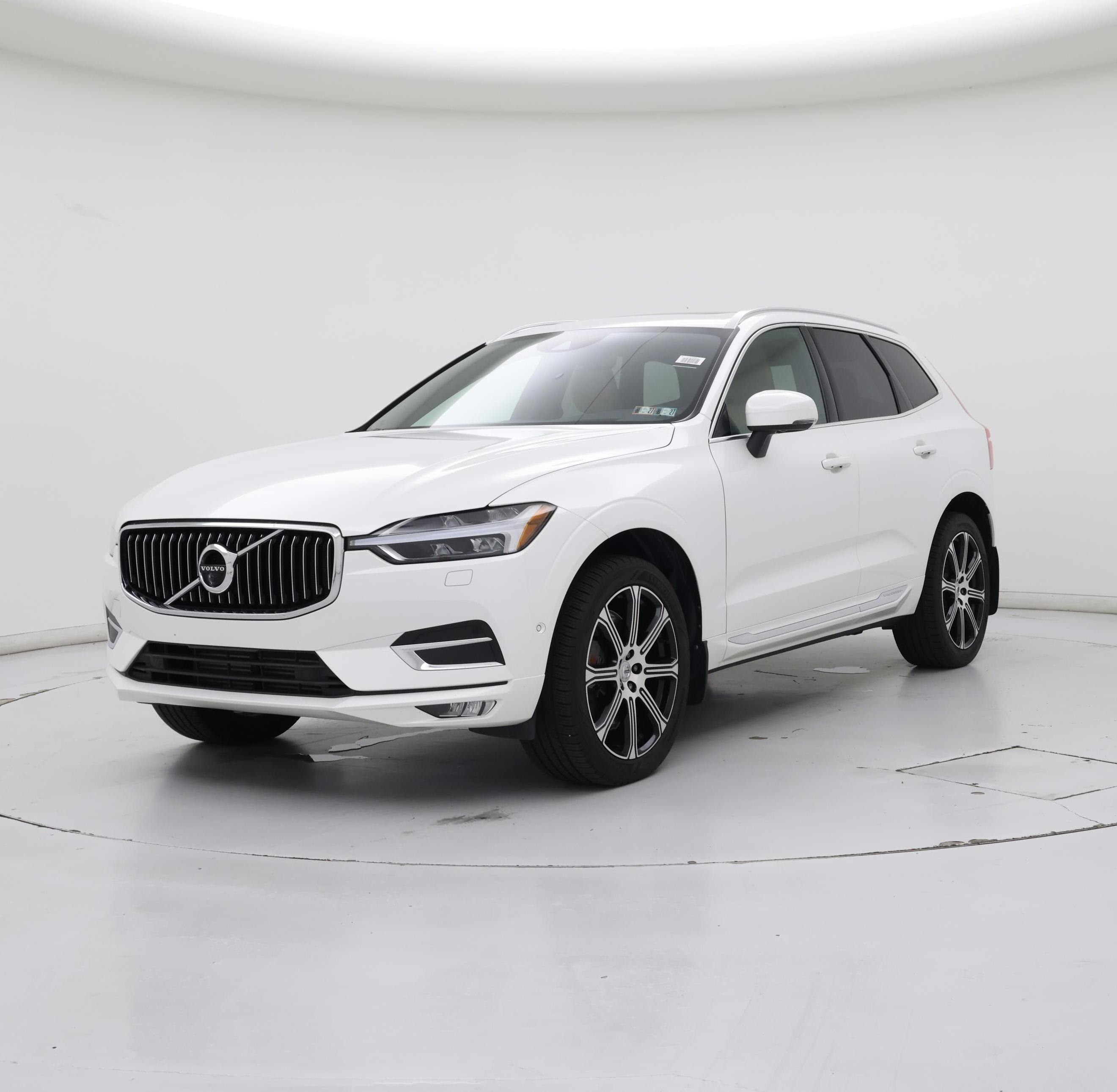 Thumbnail: 2019 Volvo XC60 - 4