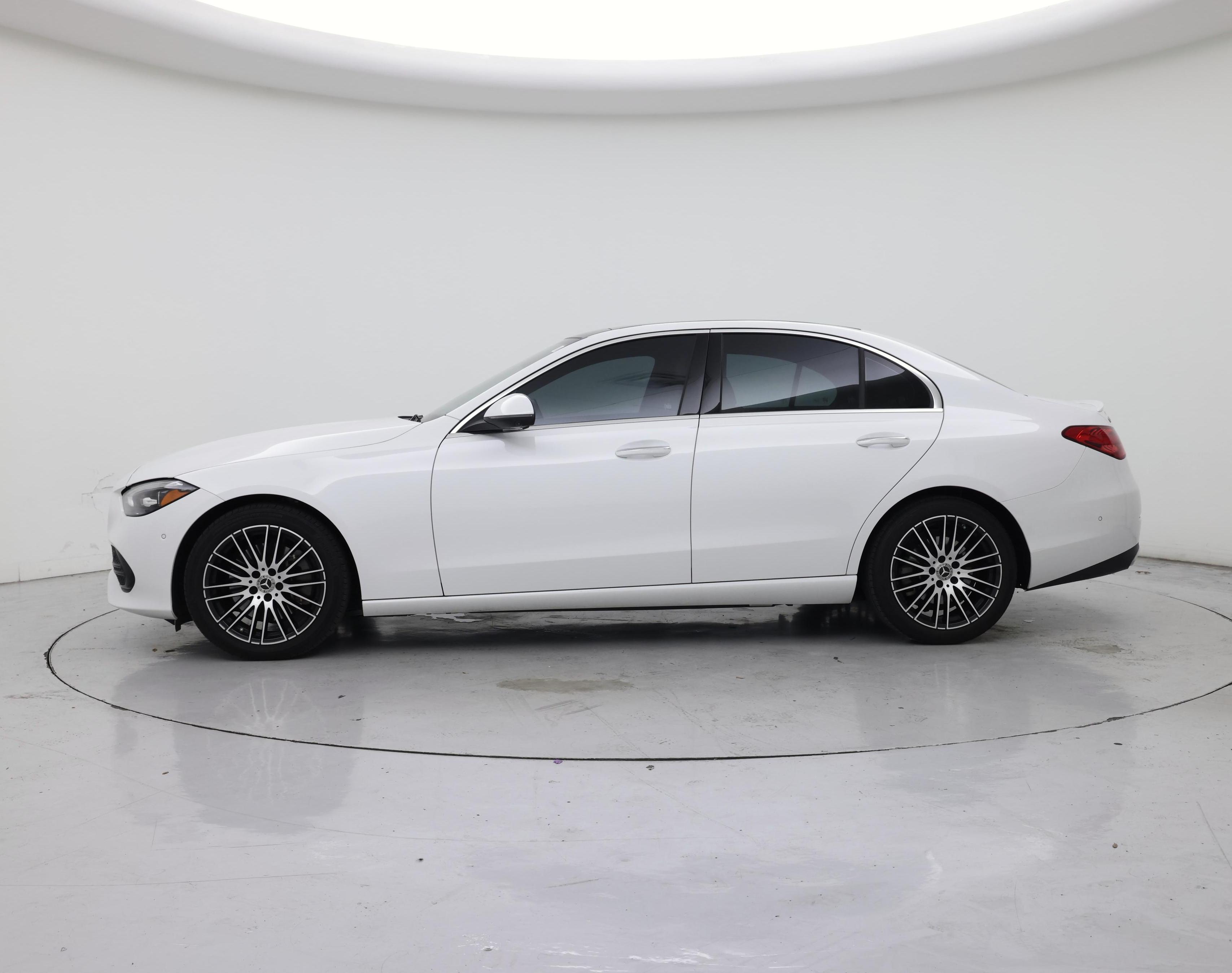 Thumbnail: 2024 Mercedes-Benz C-Class - 3