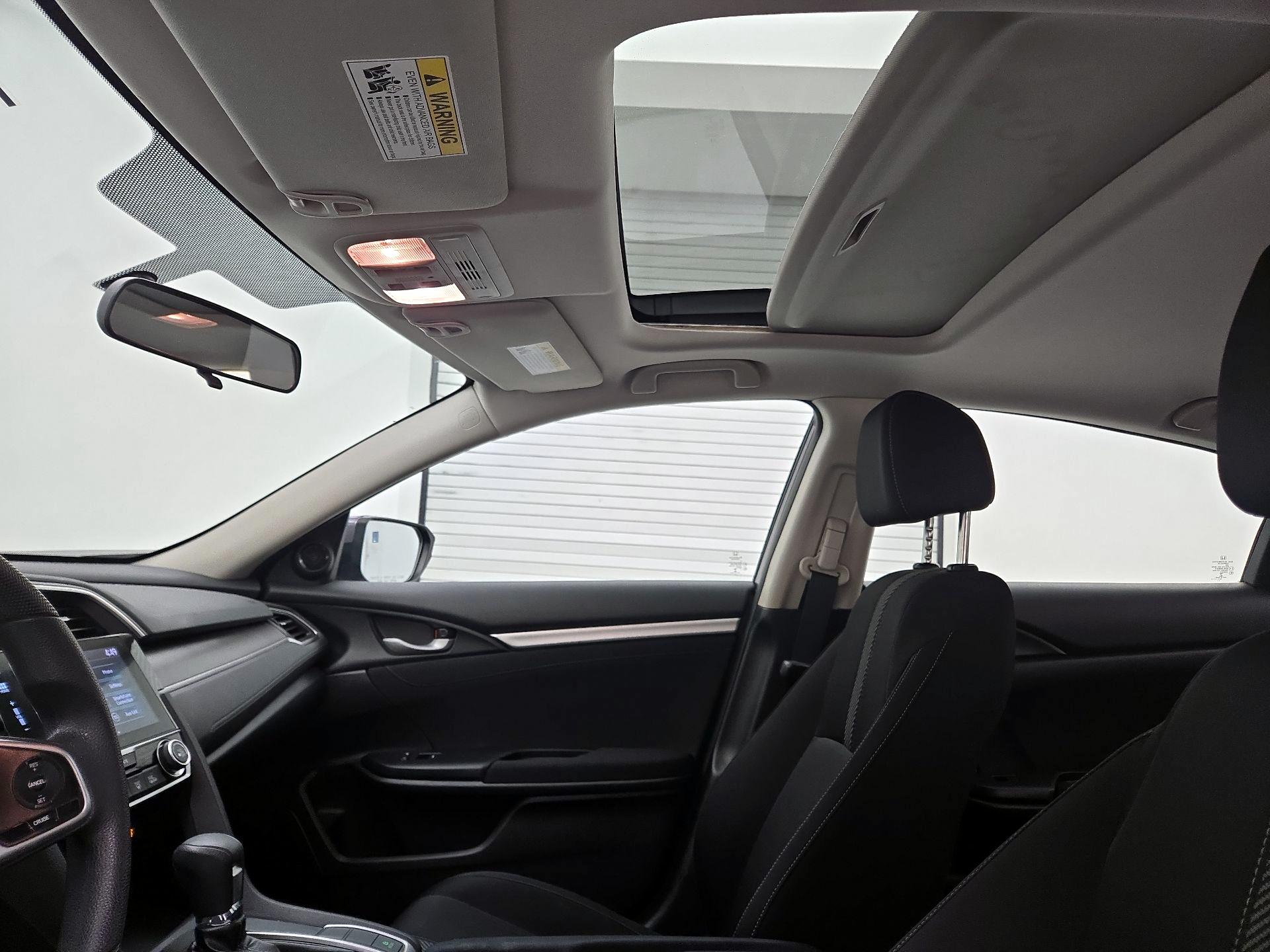 Thumbnail: 2016 Honda Civic - 17