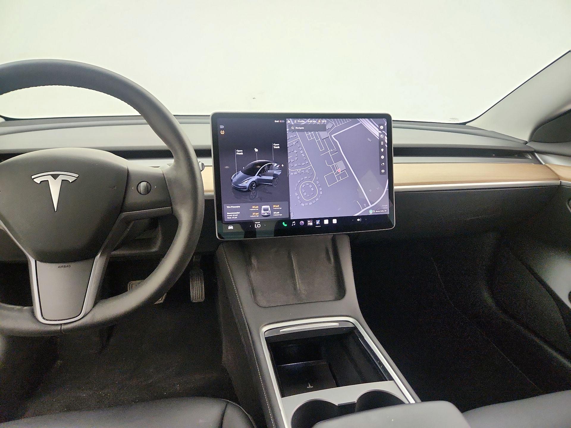 Thumbnail: 2023 Tesla Model 3 - 9
