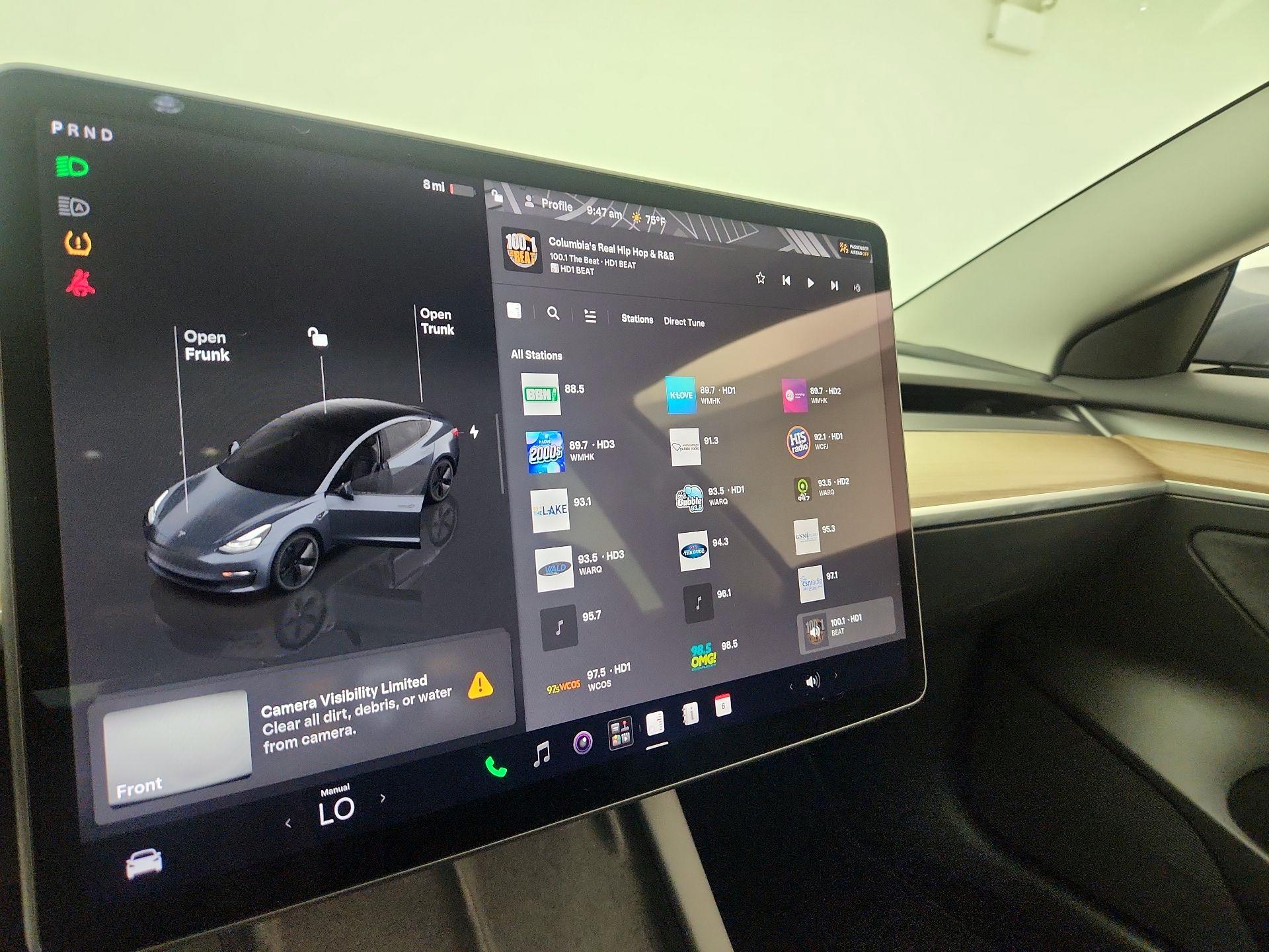 Thumbnail: 2023 Tesla Model 3 - 16
