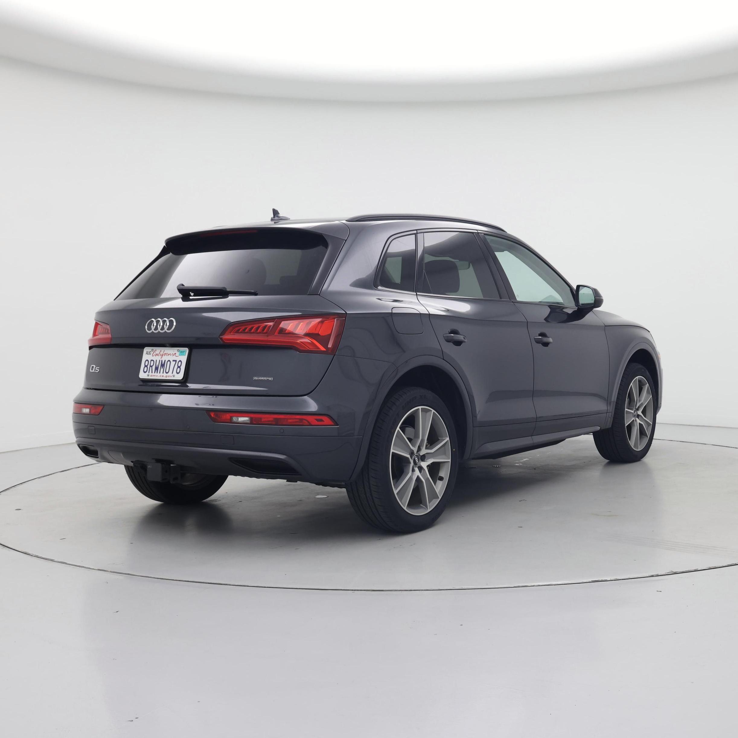 Thumbnail: 2020 Audi Q5 - 8