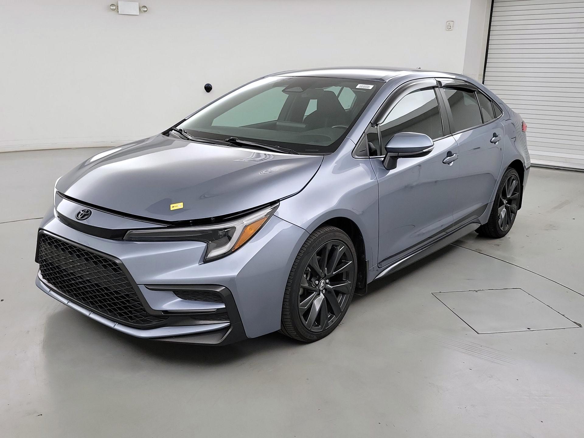 Thumbnail: 2024 Toyota Corolla - 3